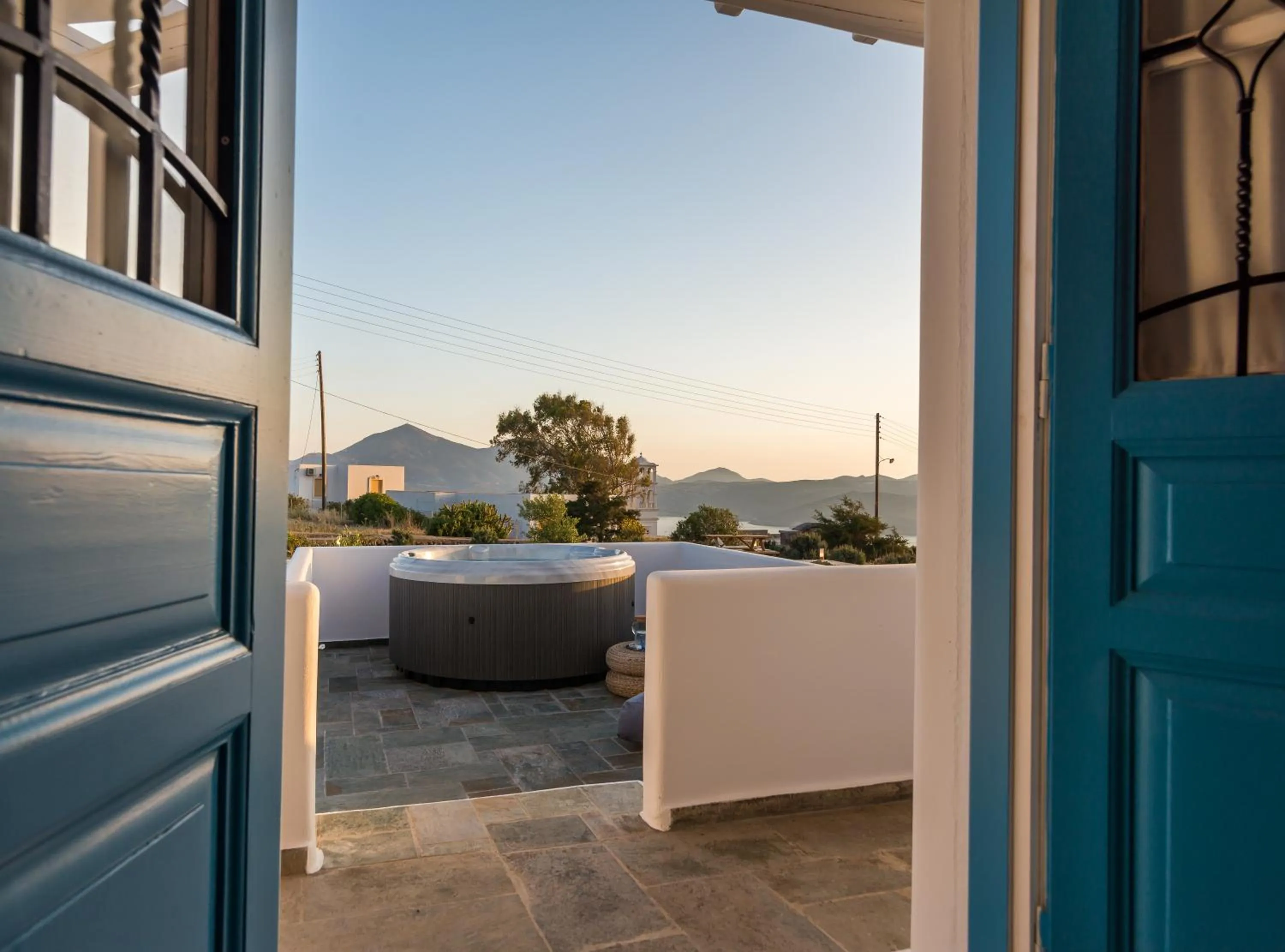 Hot Tub in Eiriana Luxury Suites