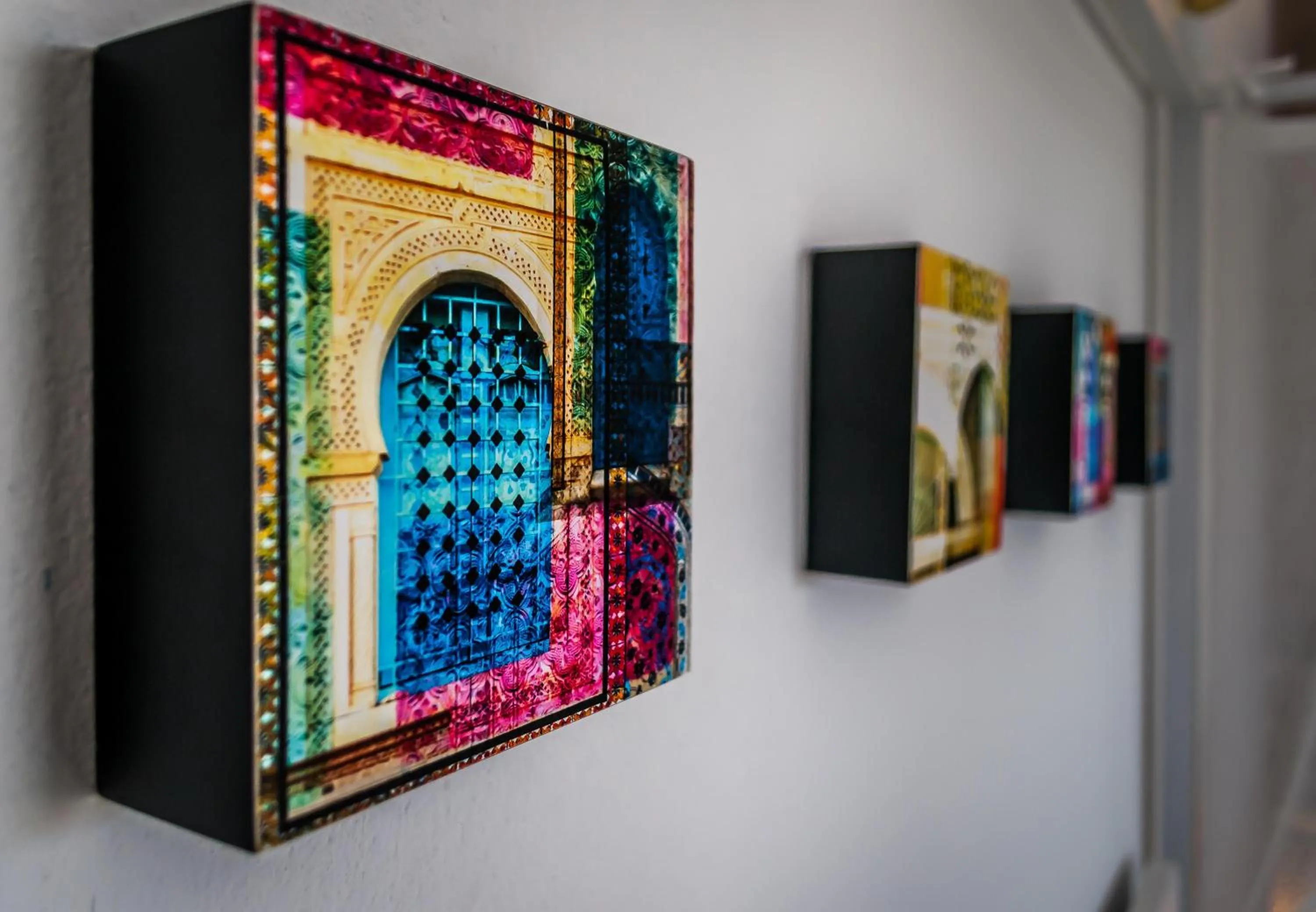 Decorative detail in Eiriana Luxury Suites