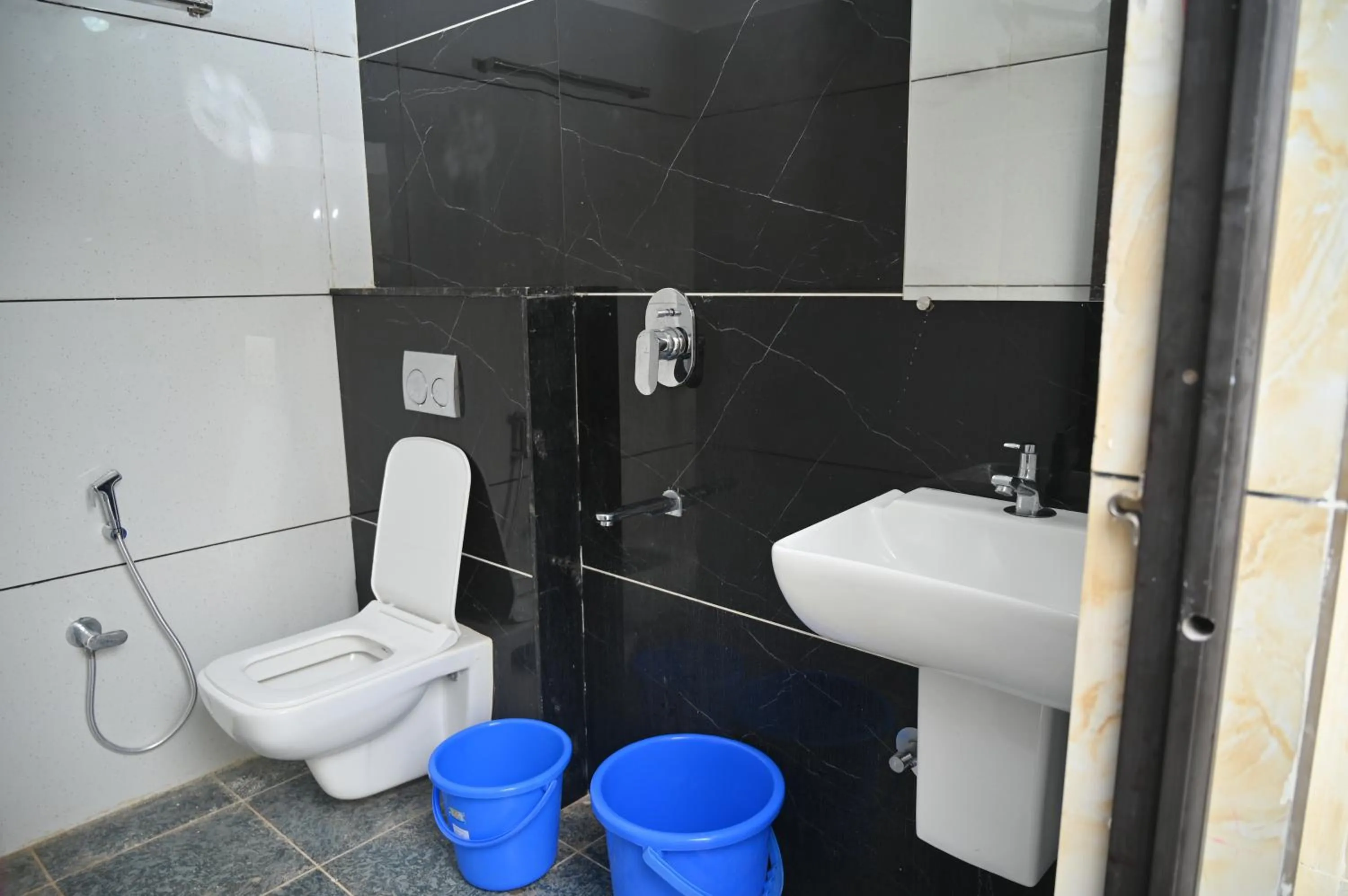 Bathroom in Blue Pearl Beach Guest House