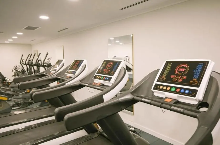 Fitness centre/facilities in Burgaz İzer Hotel