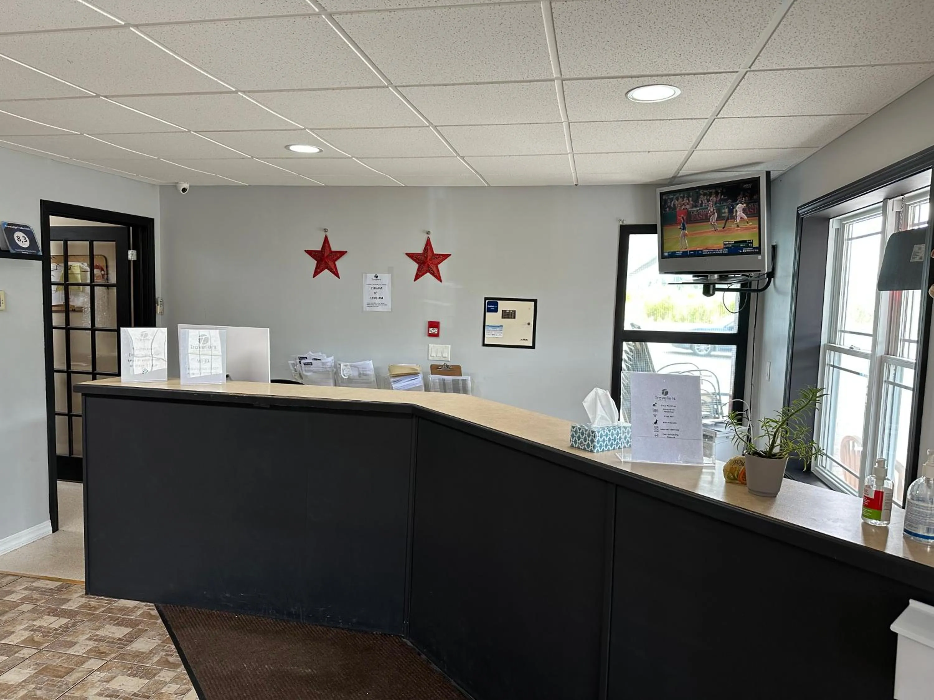 Lobby or reception in Travellers Inn Fredericton NB