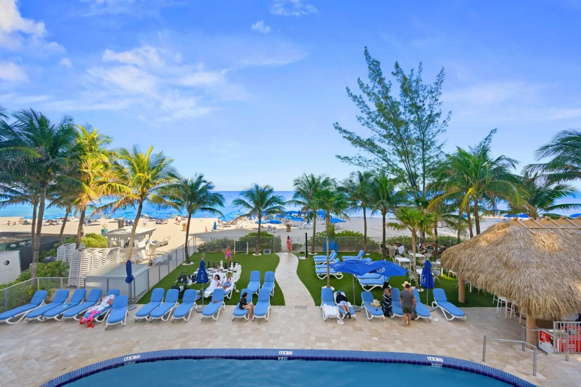 Marenas Resort PRIVATE UNIT daily refresh not included