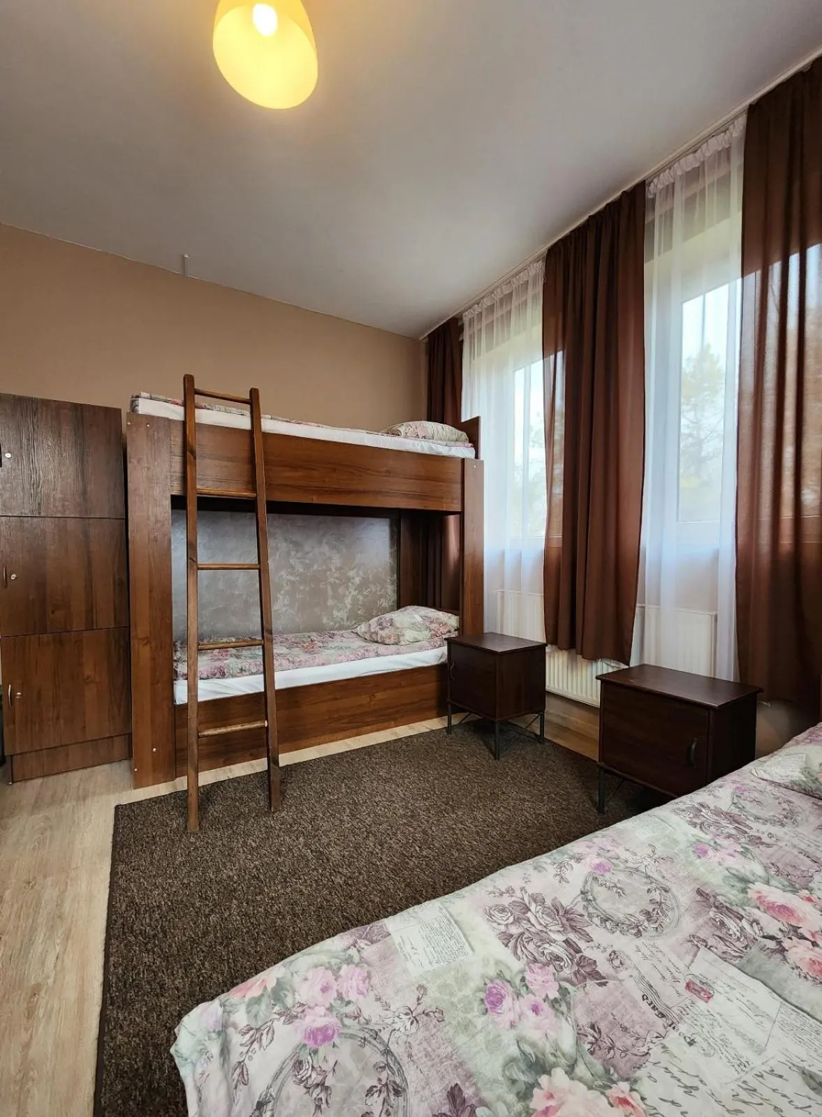 Bed in Hostel Zamość - pokoje gościnne - bezpłatny parking