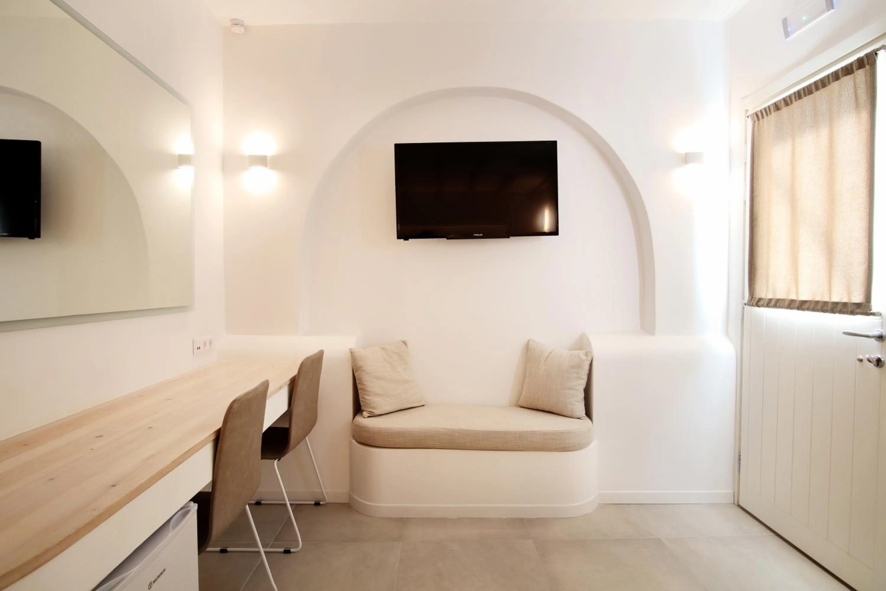 TV and multimedia in Kritikakis Village Hotel