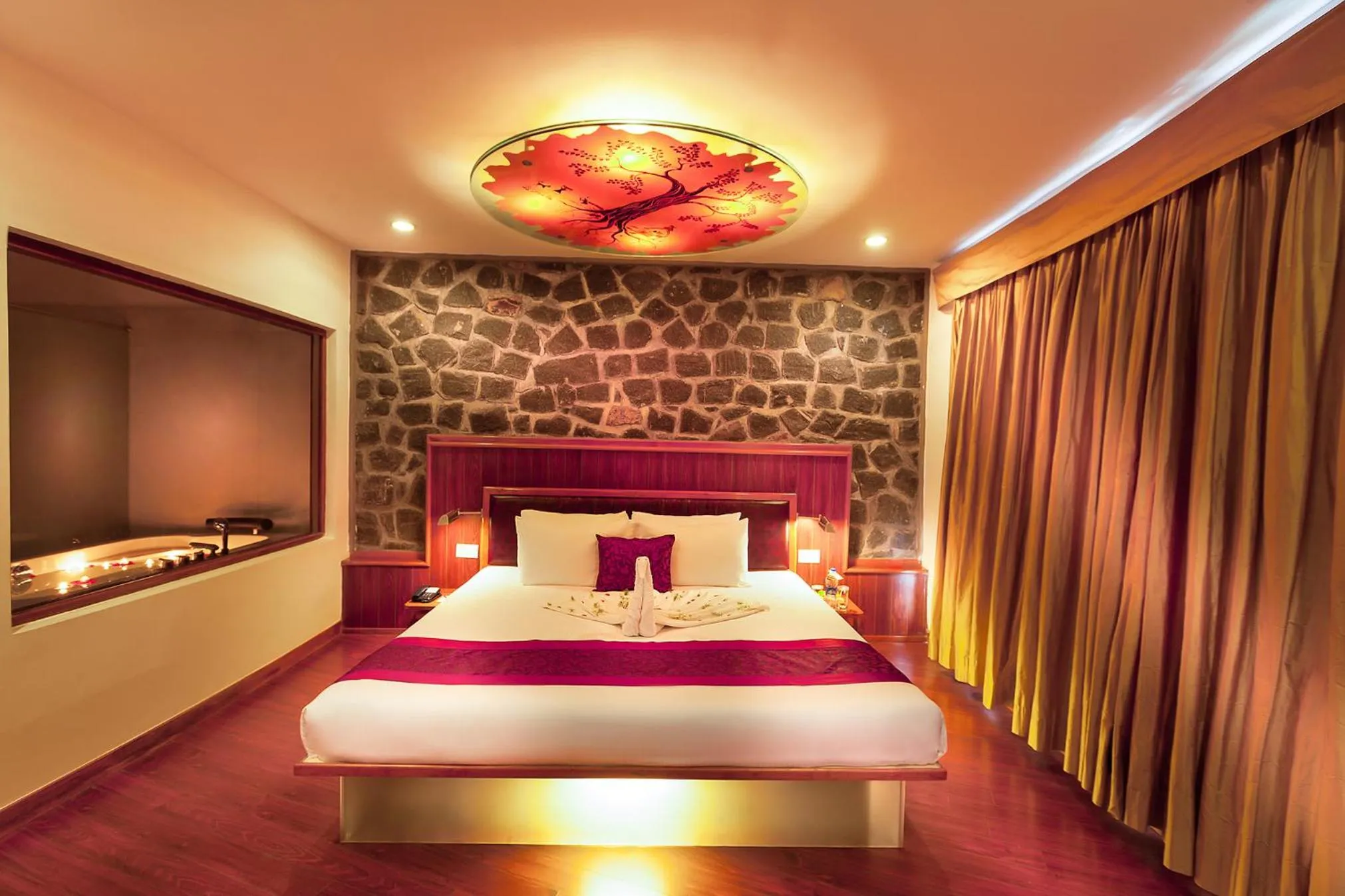 Photo of the whole room, Bed in GReaT Trails Yercaud by GRT Hotels