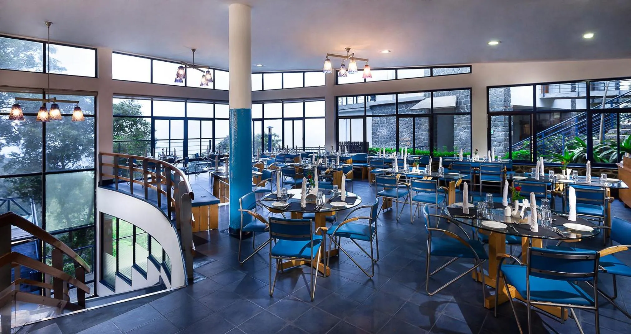 Restaurant/places to eat in GReaT Trails Yercaud by GRT Hotels