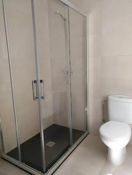 Toilet in Pension-Albergue Don Alvaro