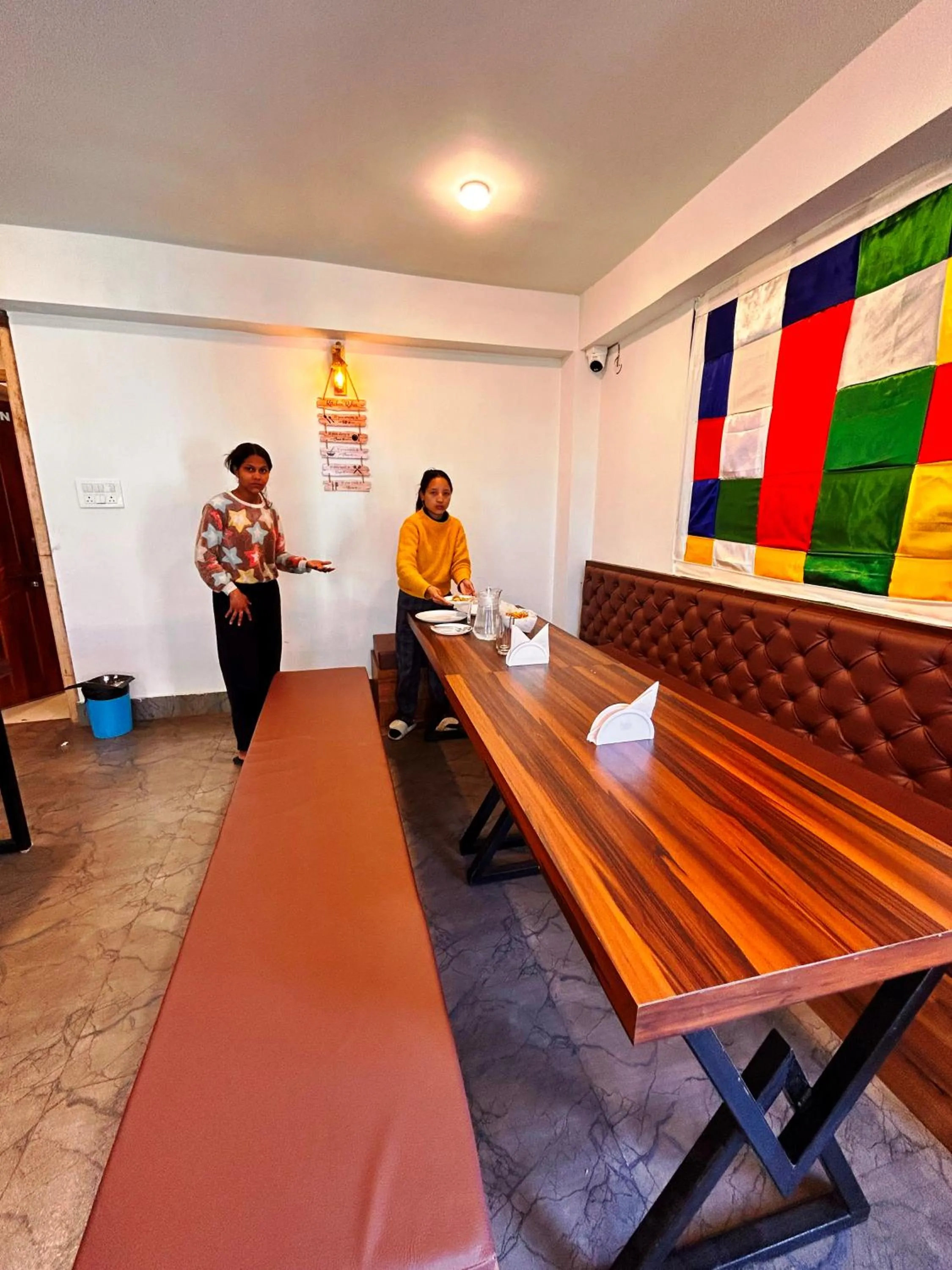 Restaurant/places to eat in DISHA SILVER PEAK Hotel