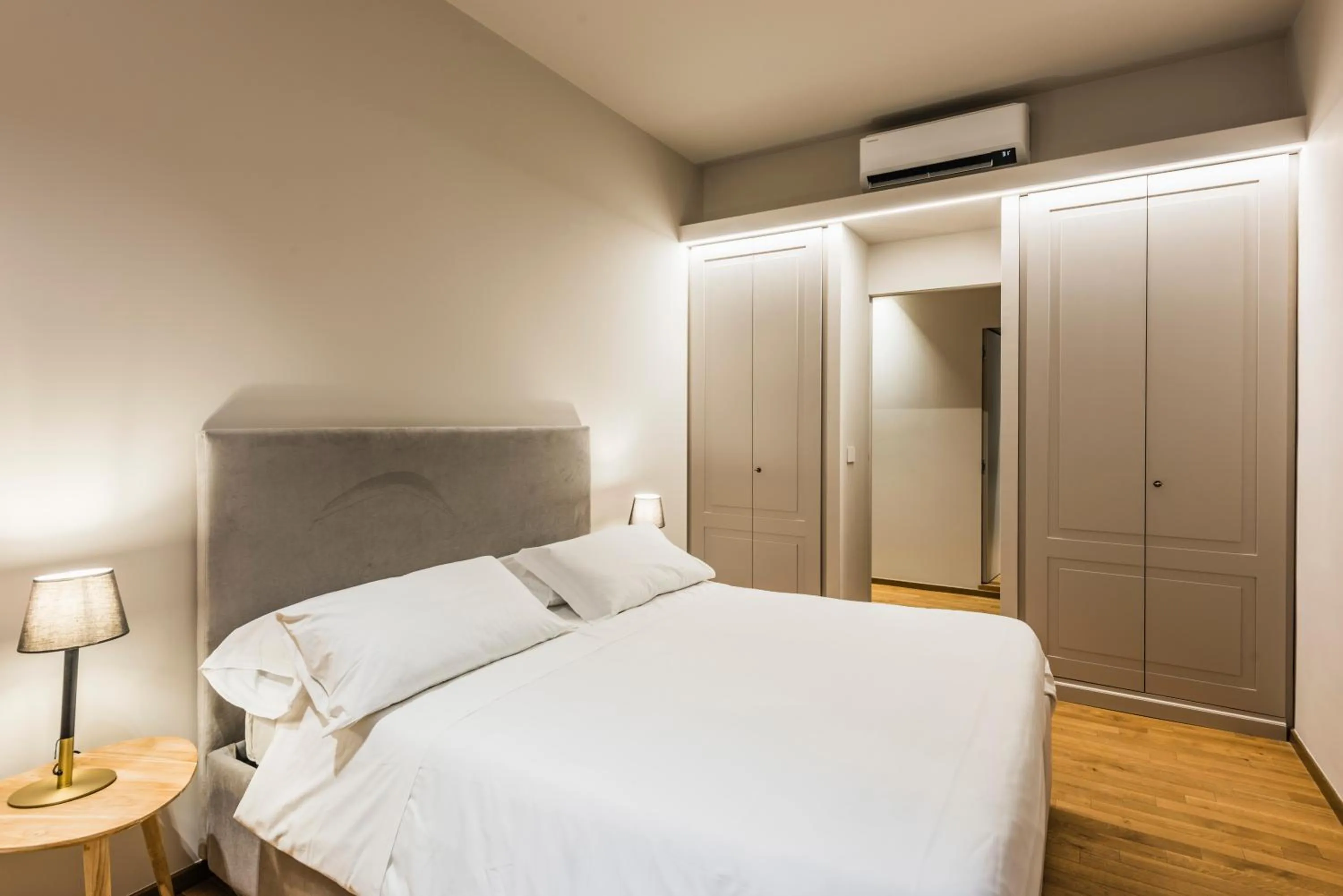 Bed in Ferrini Home - Piazza Trento