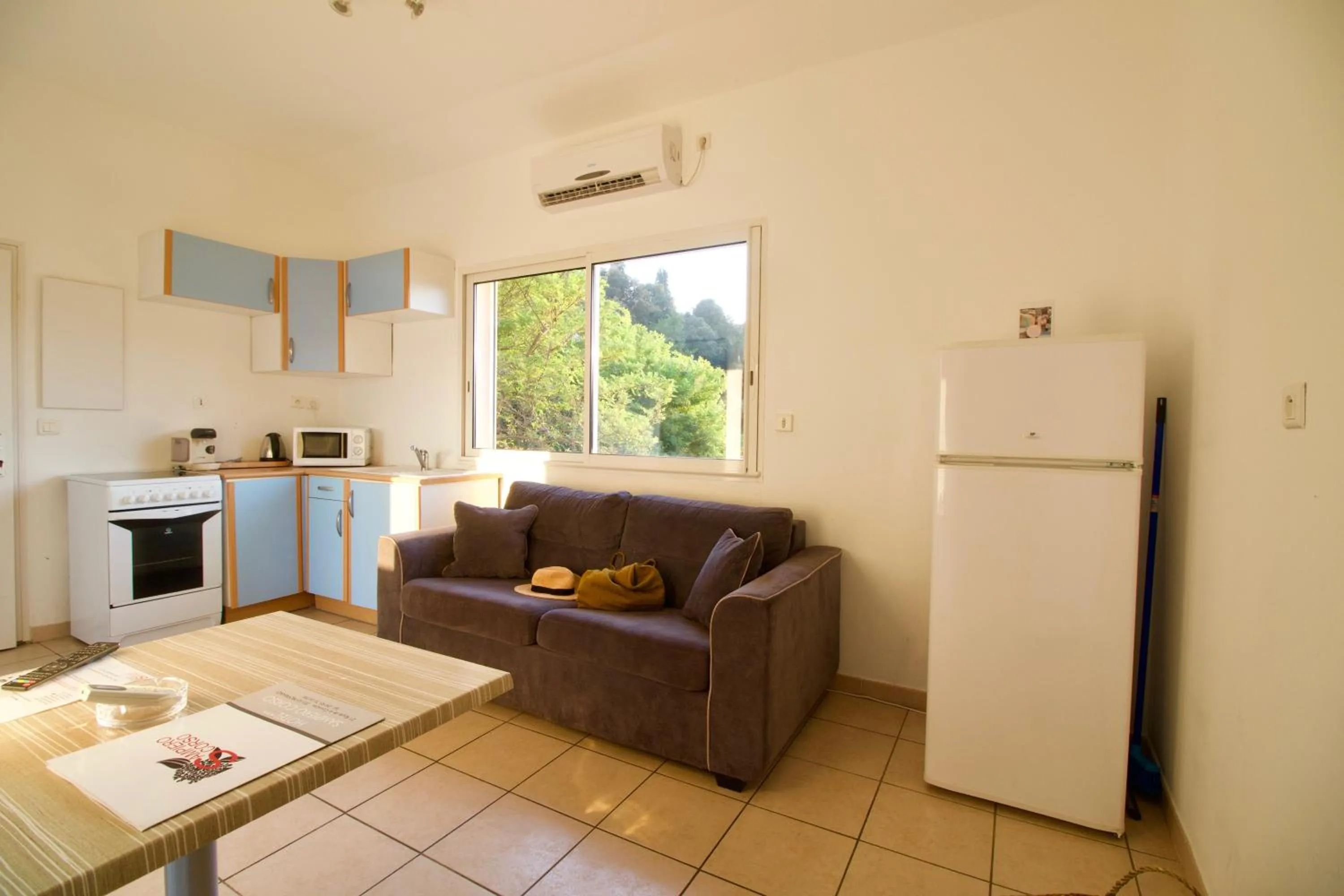 Kitchen or kitchenette in Hôtel Sampiero