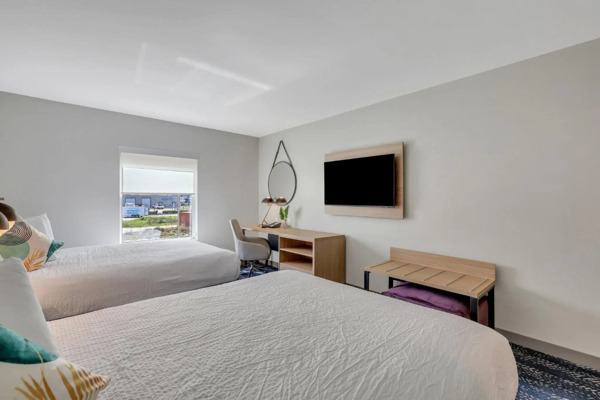 Bedroom, Bed in The Kingston