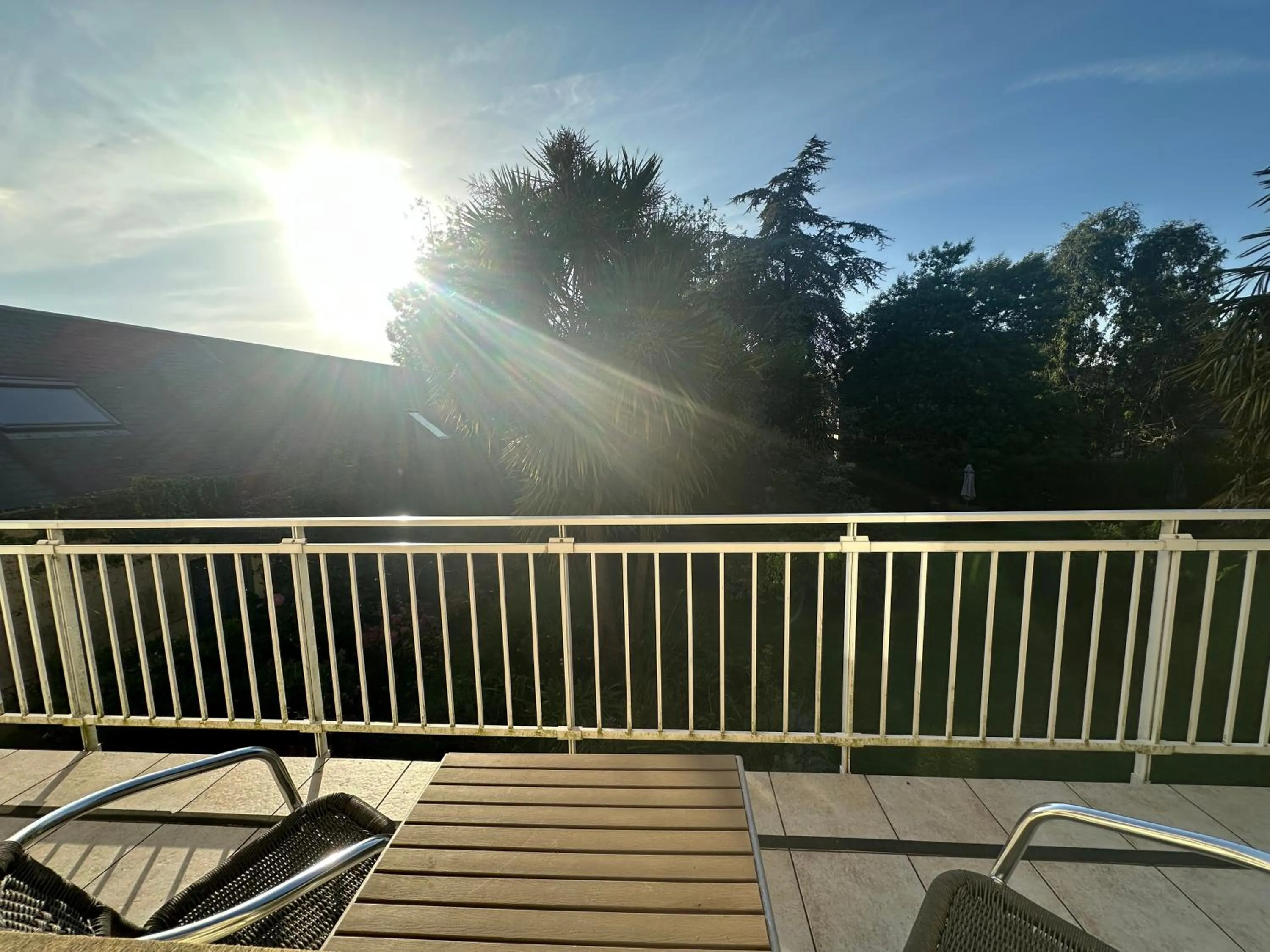 Logis Hôtel La Demeure du Perron