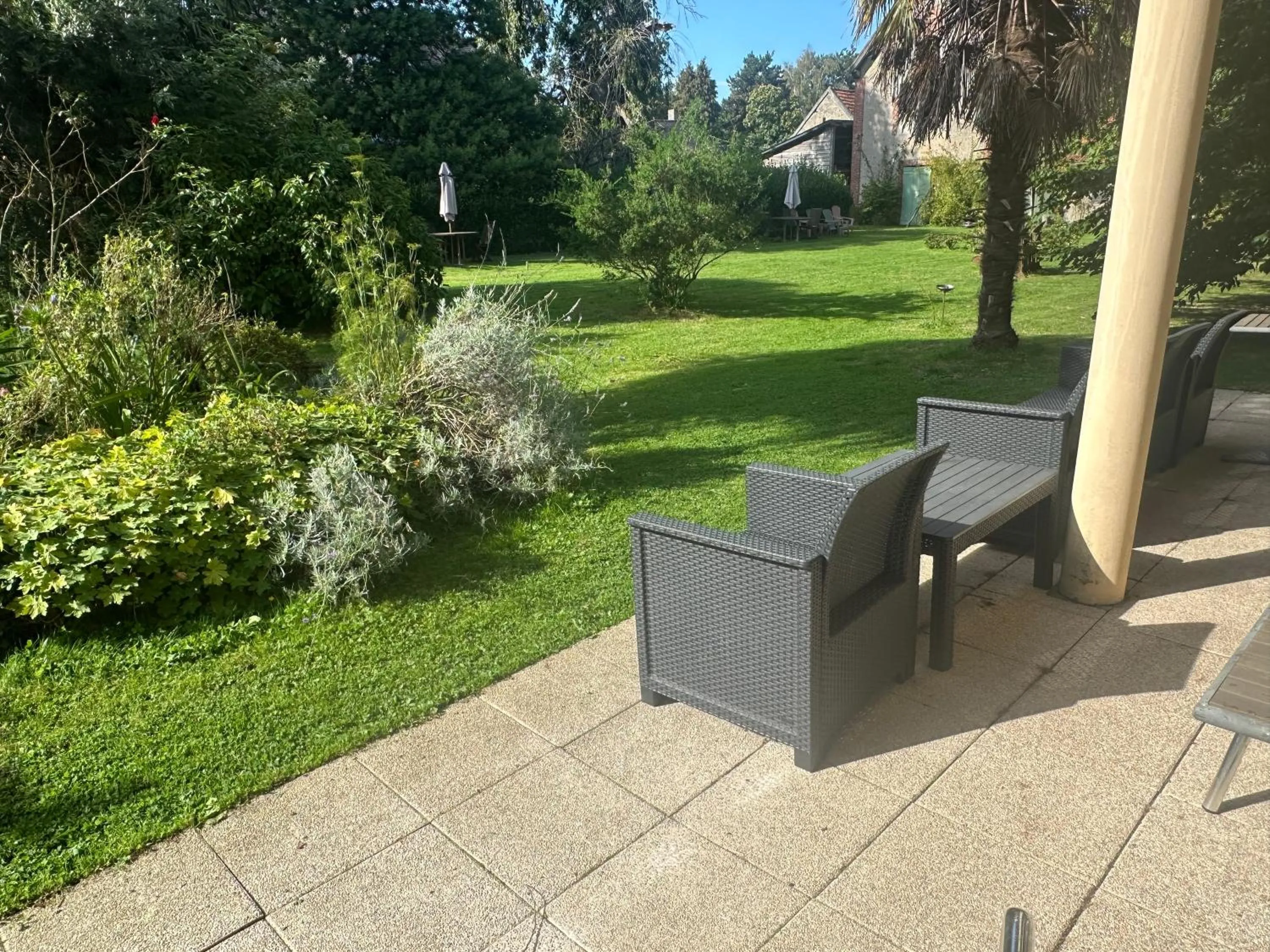 Logis Hôtel La Demeure du Perron