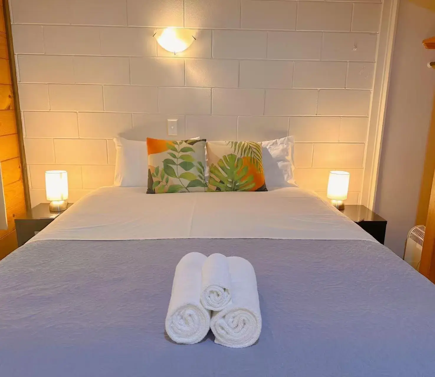 Double Room with Private Bathroom in Orewa Motor Lodge Double Room with Private Bathroom in Orewa Motor Lodge