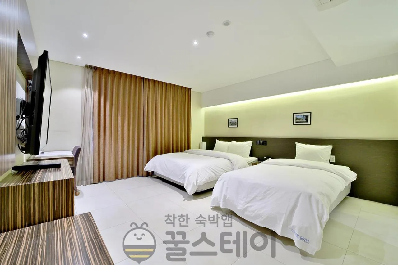 Bed in Golden Hotel Incheon