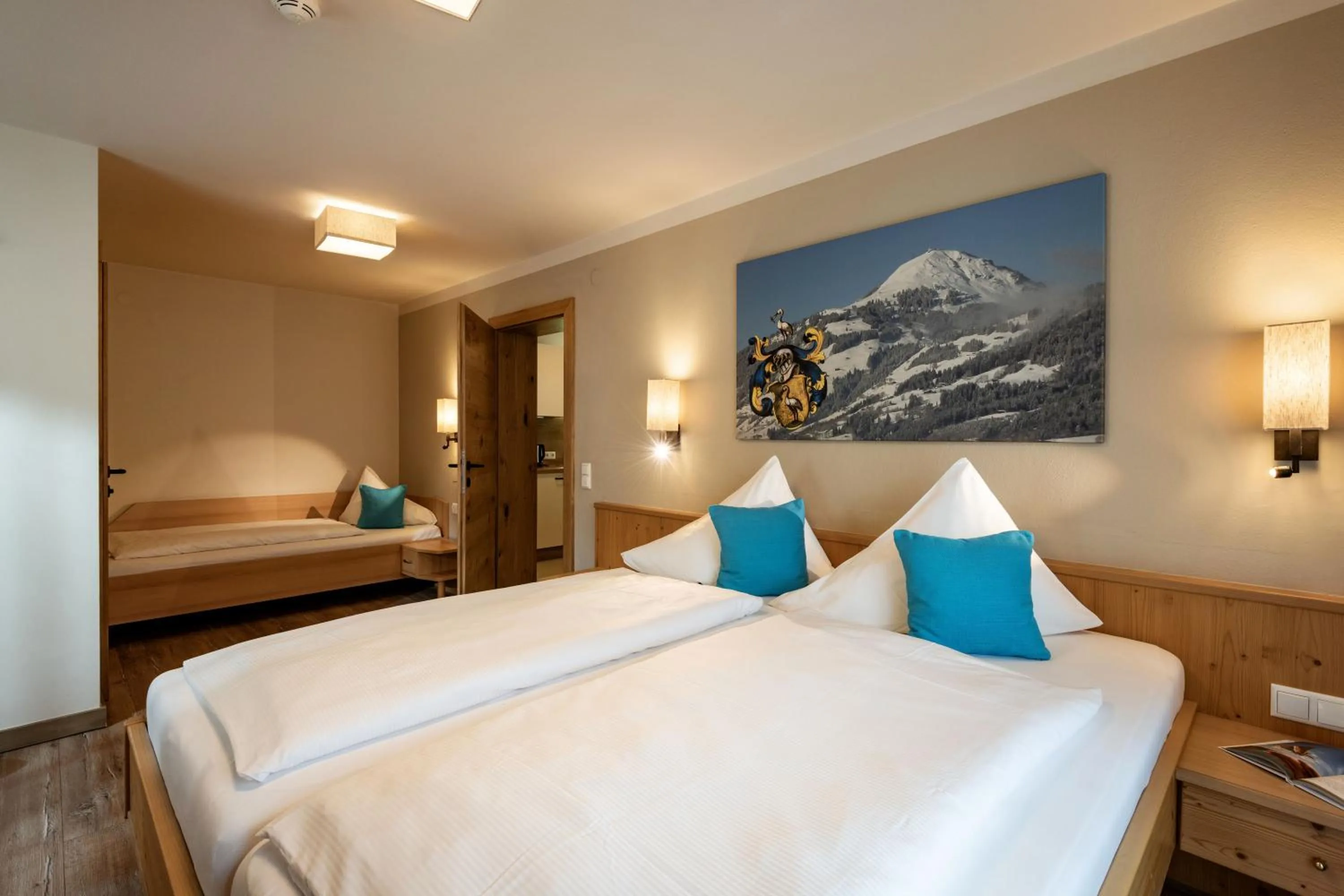 Photo of the whole room, Bed in Alpen Glück Hotel Unterm Rain garni