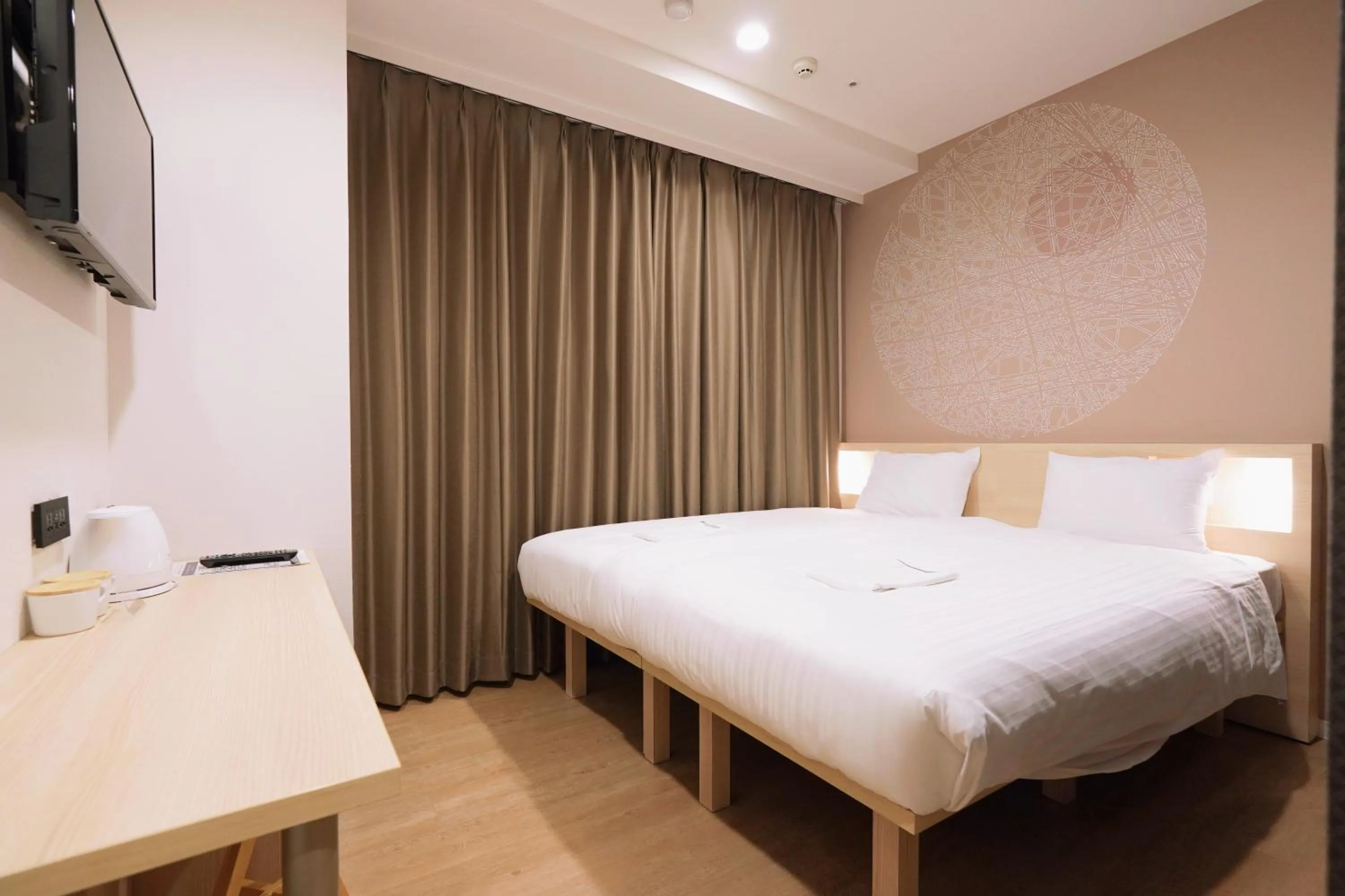 Bed in Park Central Sakura Hotel