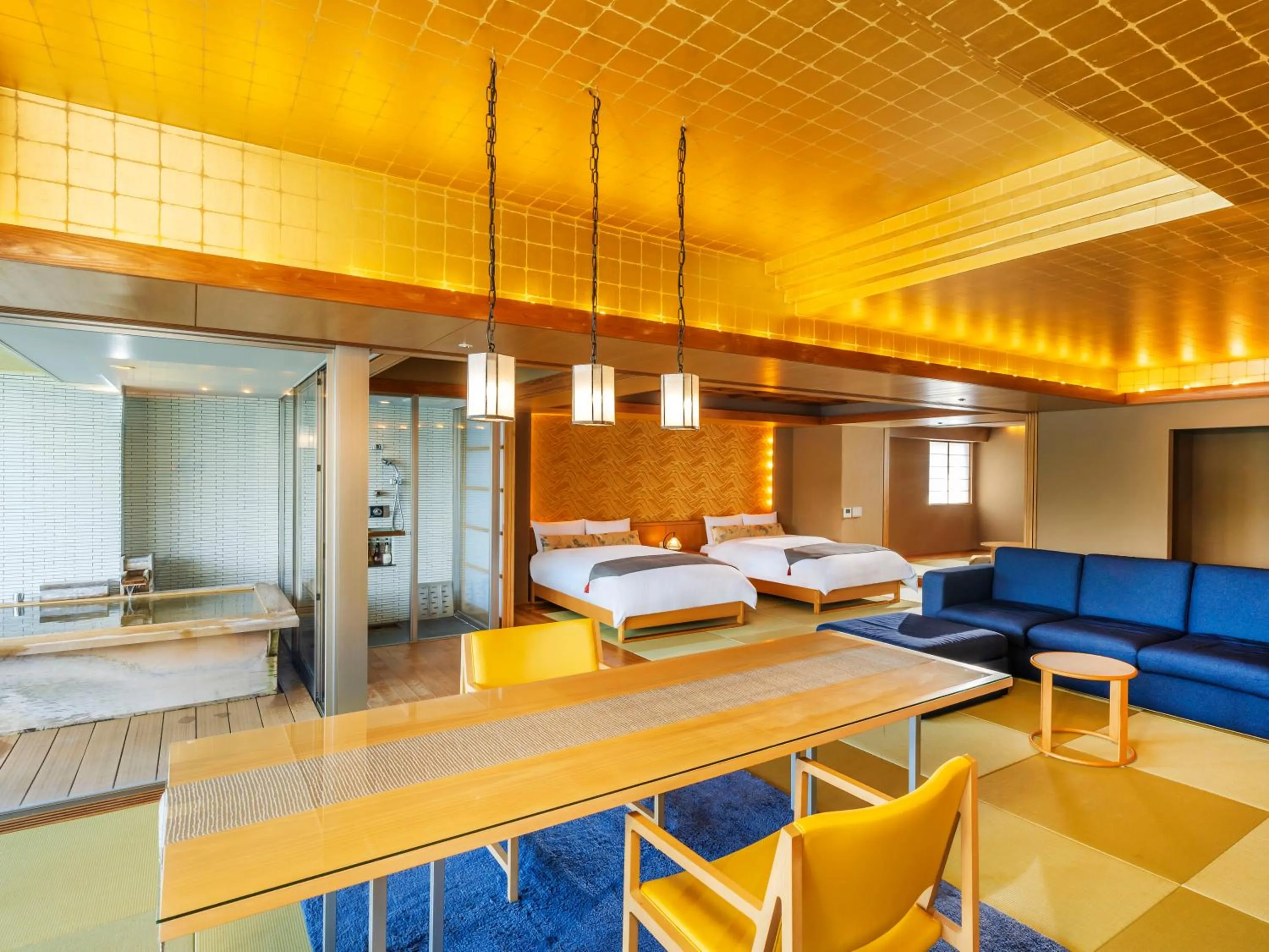 Photo of the whole room, Bed in KAMENOI HOTEL Nachi Katsuura