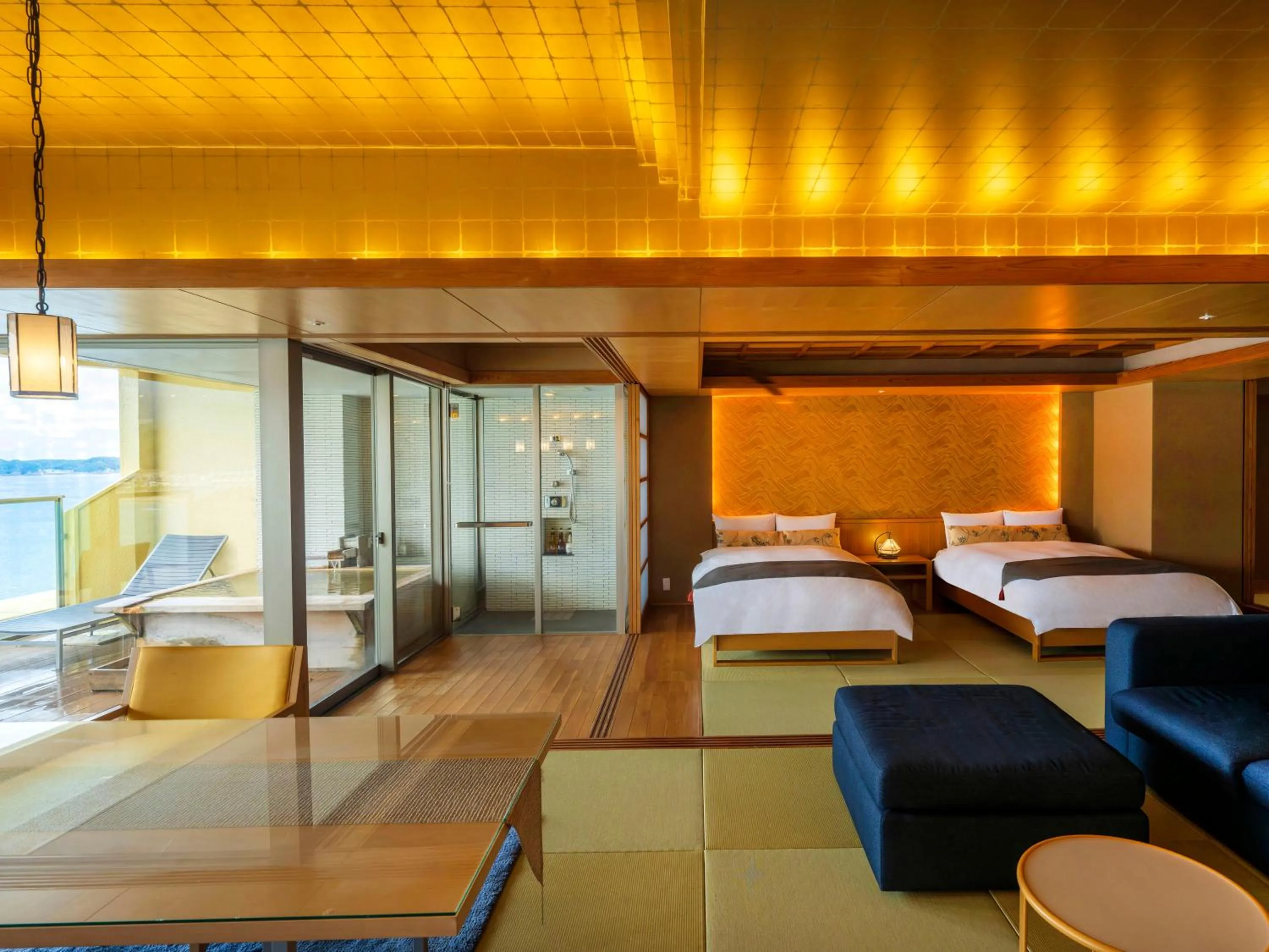 Photo of the whole room, Bed in KAMENOI HOTEL Nachi Katsuura