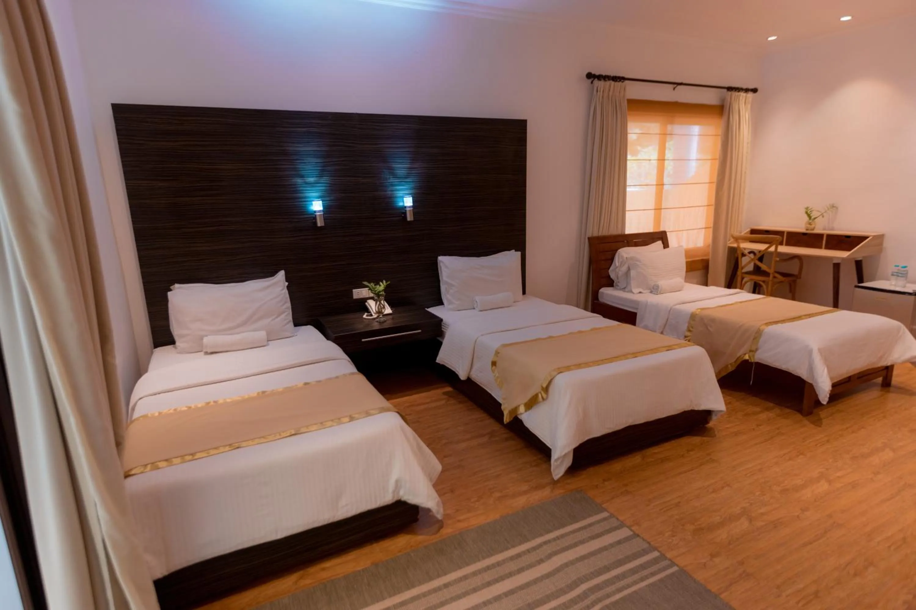 Bedroom, Bed in Bellagio Hills Hotel and Restaurant