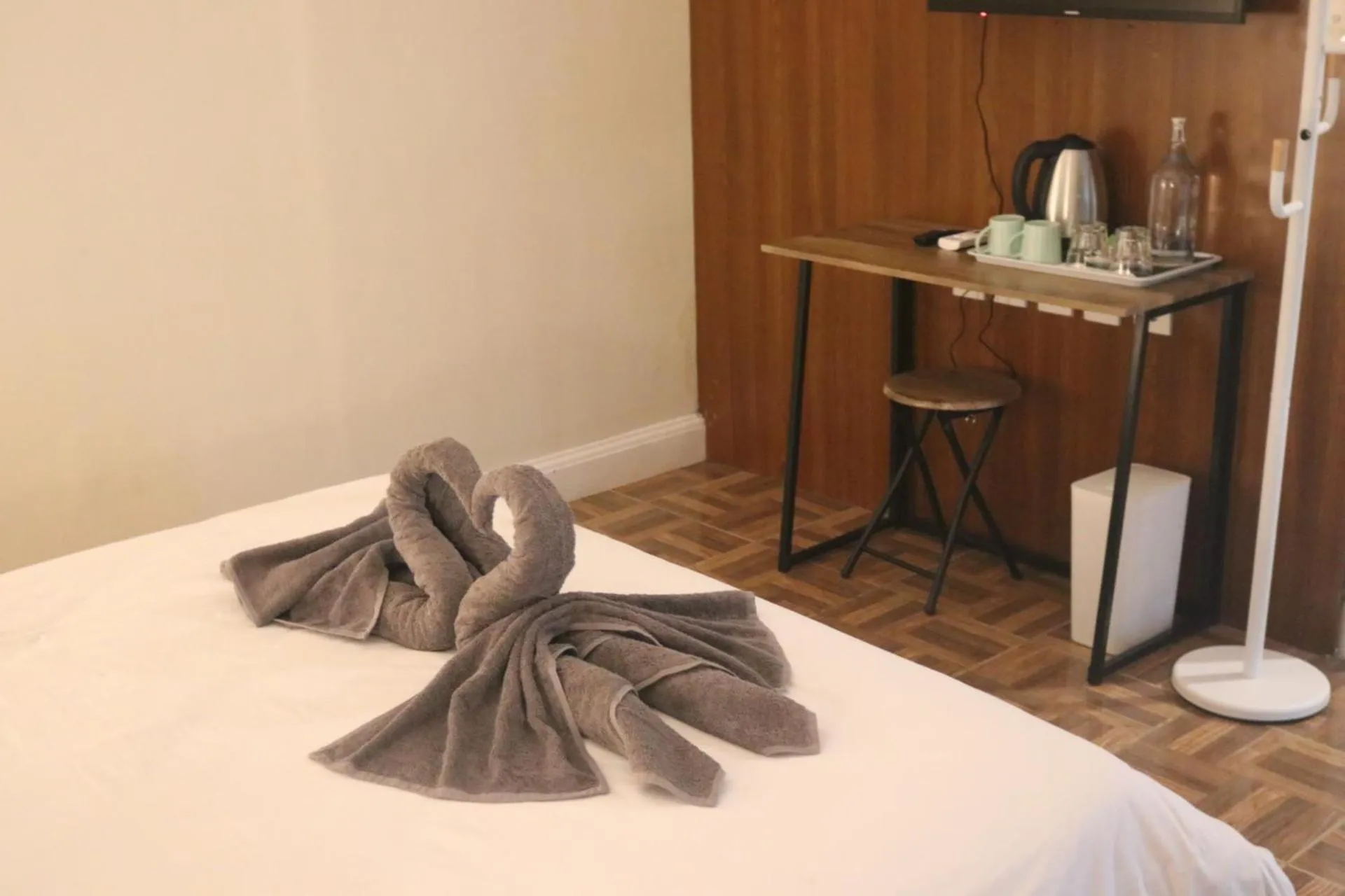 Bed in BALE DATU BUNGALLOW