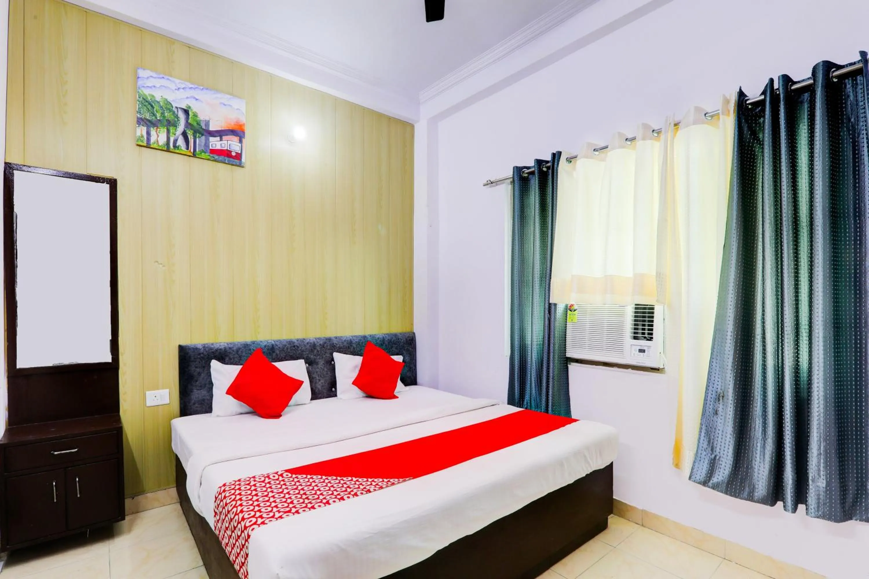 Bedroom, Bed in Hotel O Raama