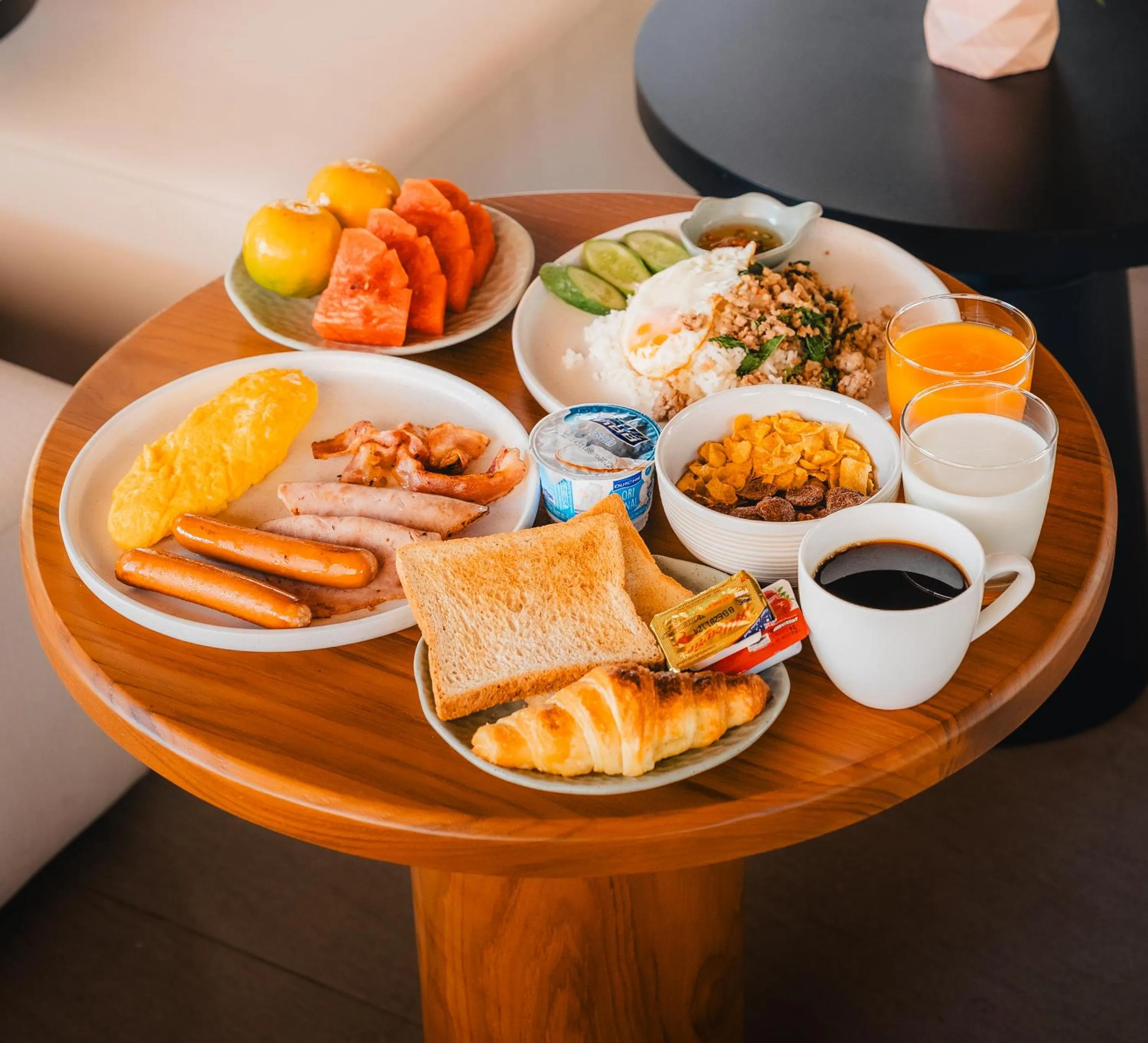 Breakfast in Arun Khiri Chiang Mai Hotel