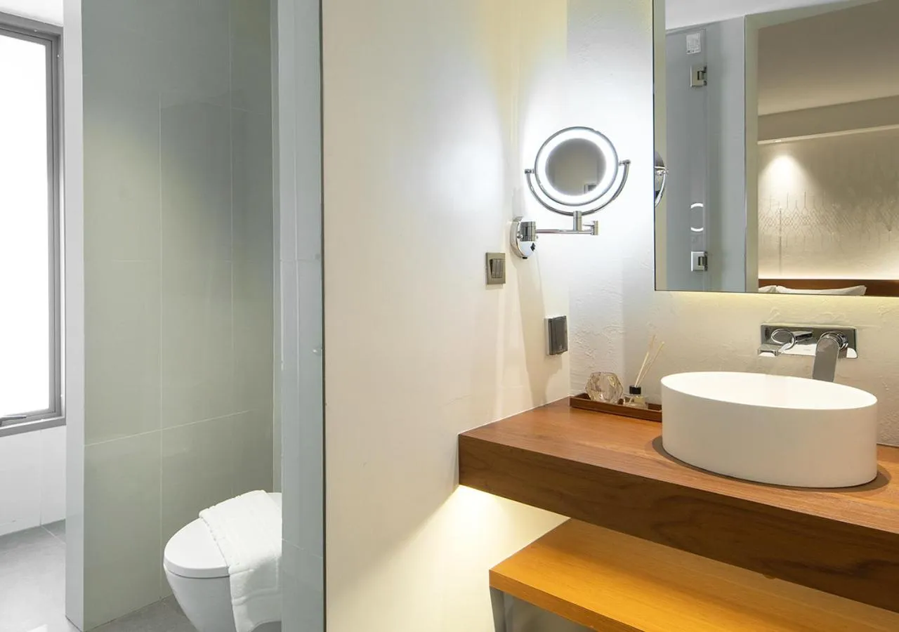 Bathroom in Arun Khiri Chiang Mai Hotel