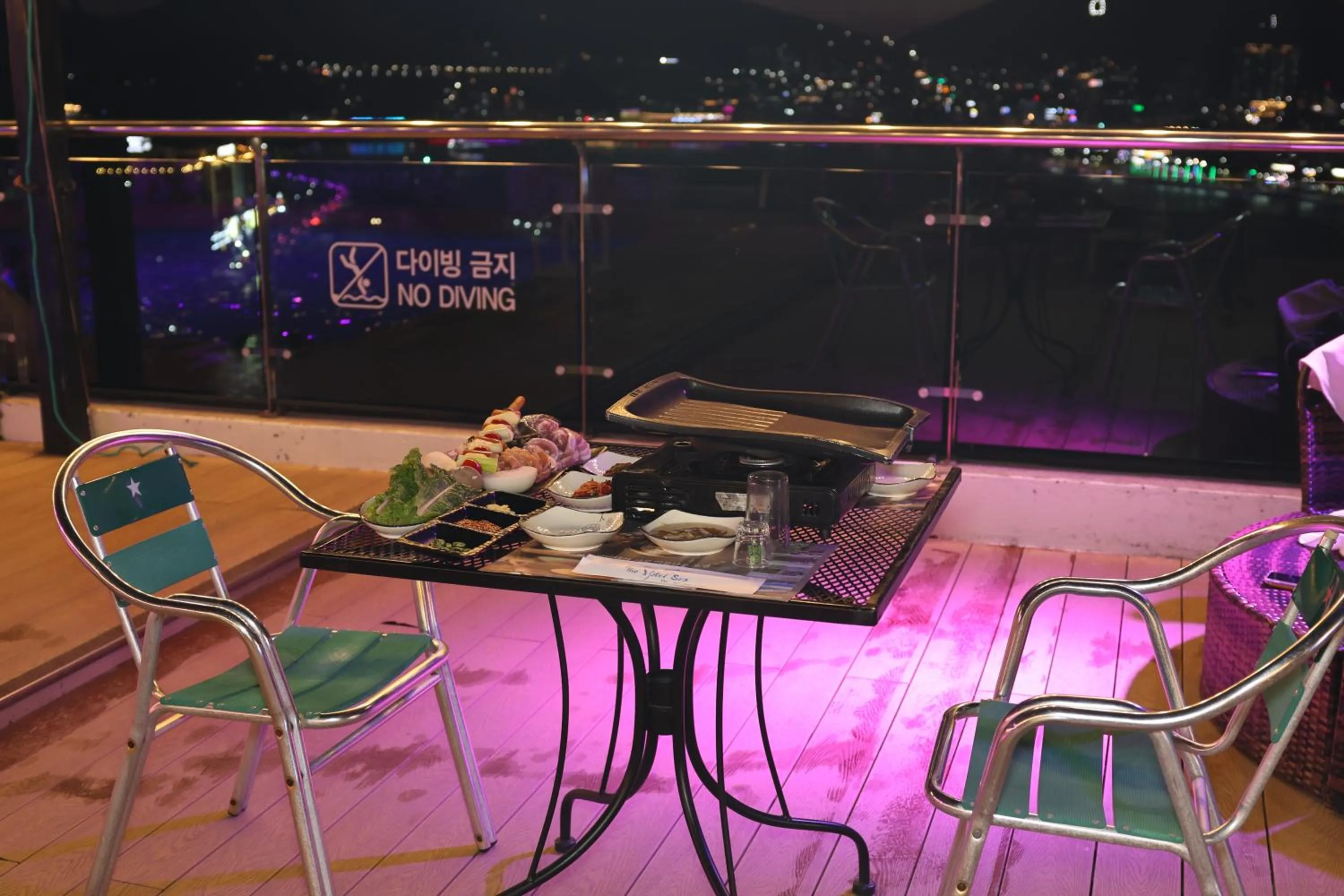 Food in The Hotel Soo