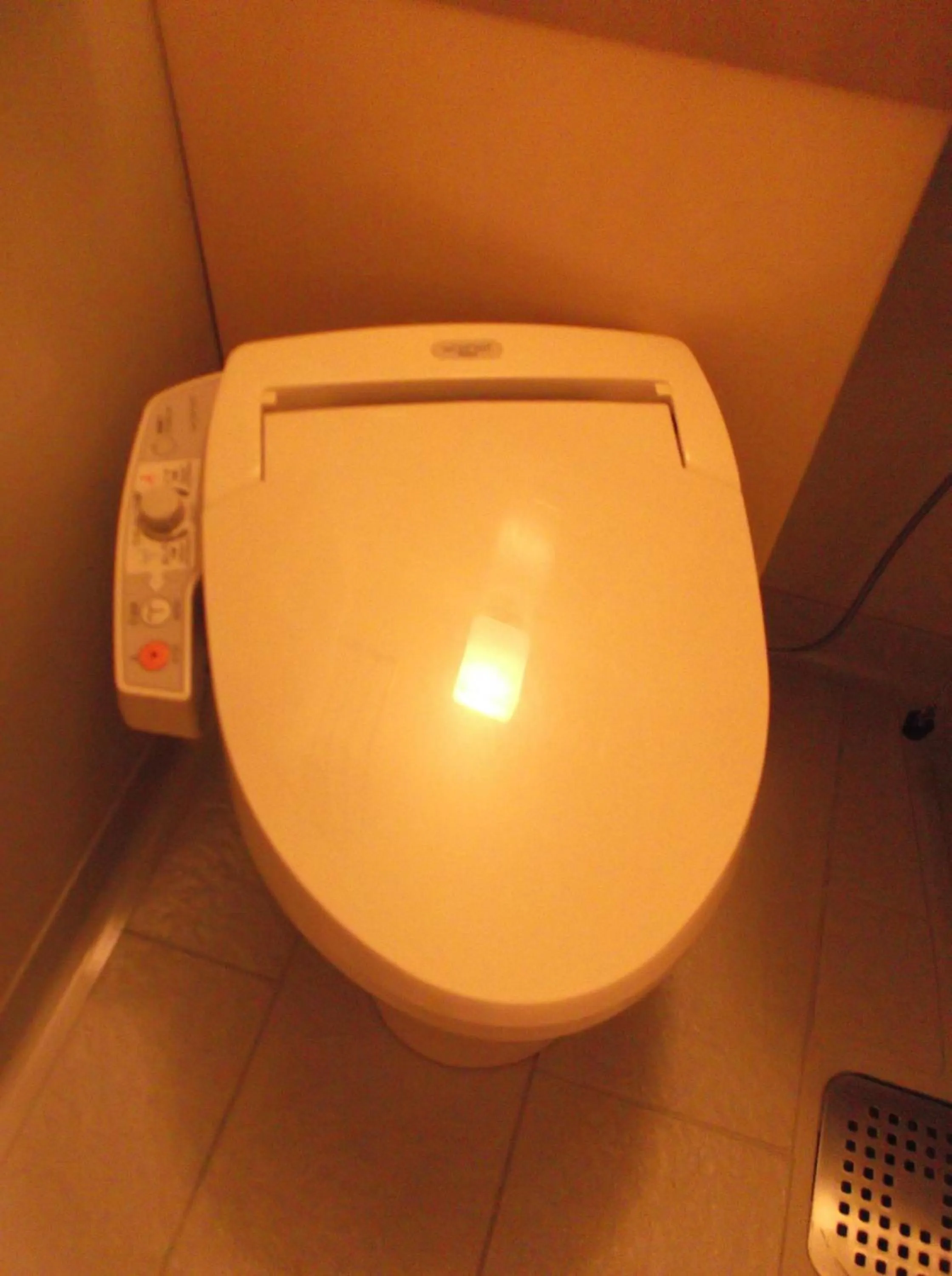 Bathroom in Hotel Sunrise21