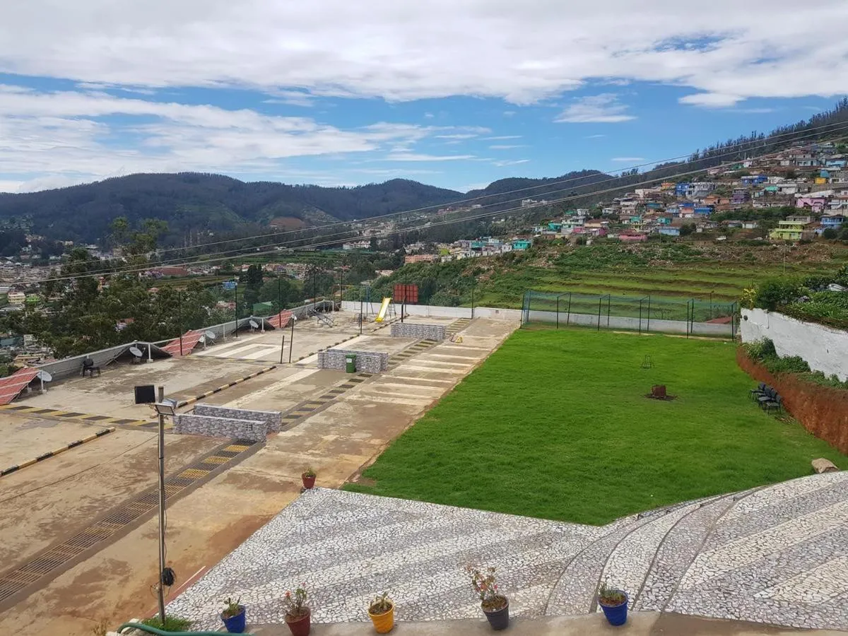 Garden in Tulips Resorts - Elkhill