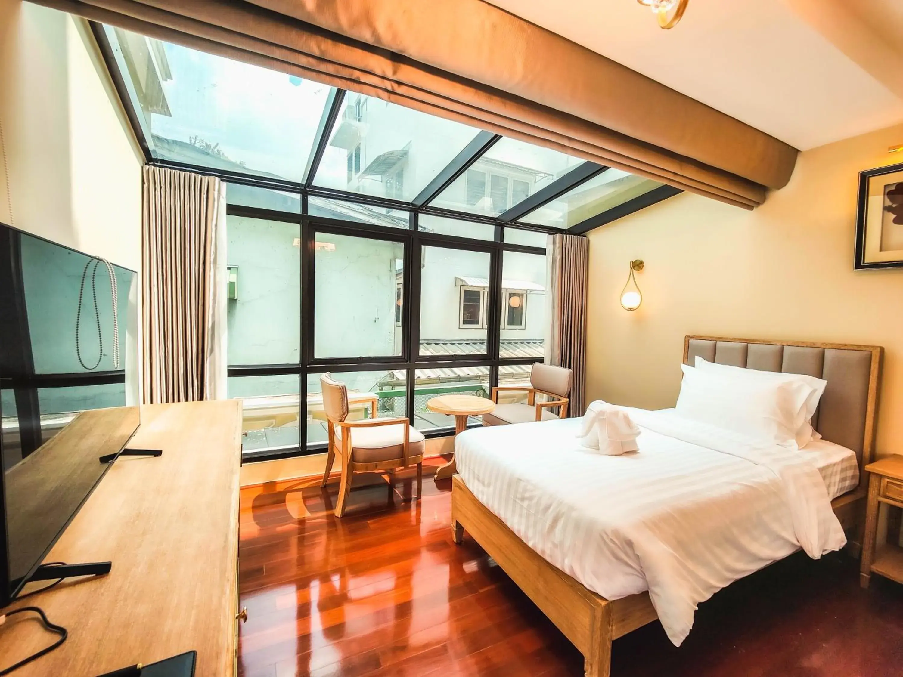 Triple Room - Disability Access in Siri Grand Bangkok Hotel Triple Room - Disability Access in Siri Grand Bangkok Hotel