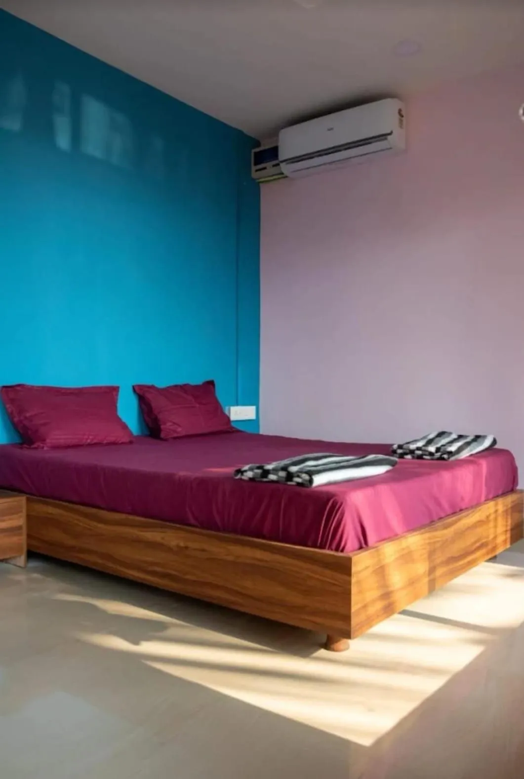 Bedroom in COCKS TOWN