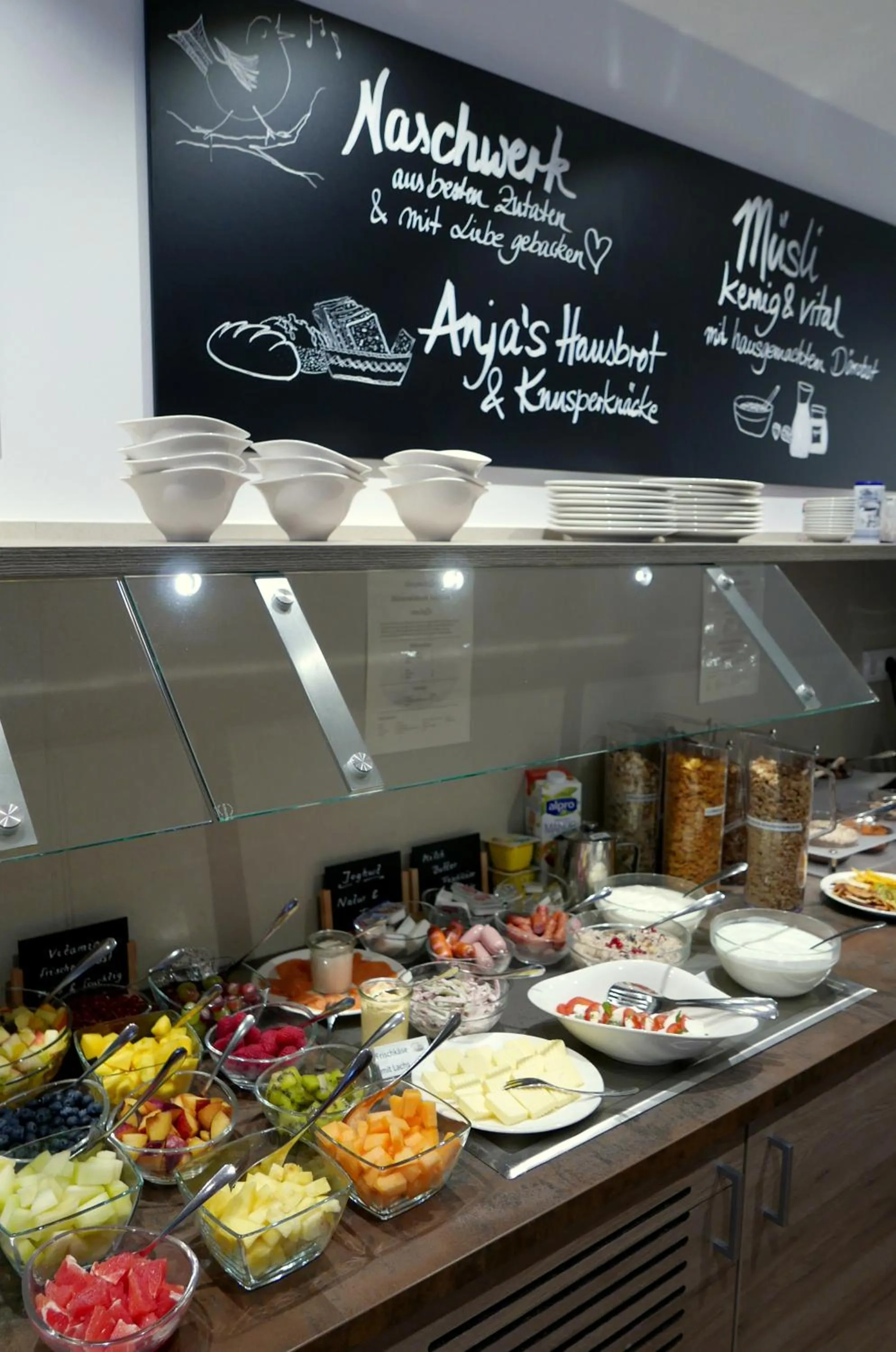 Buffet breakfast in Business Class Hotel Ebersberg