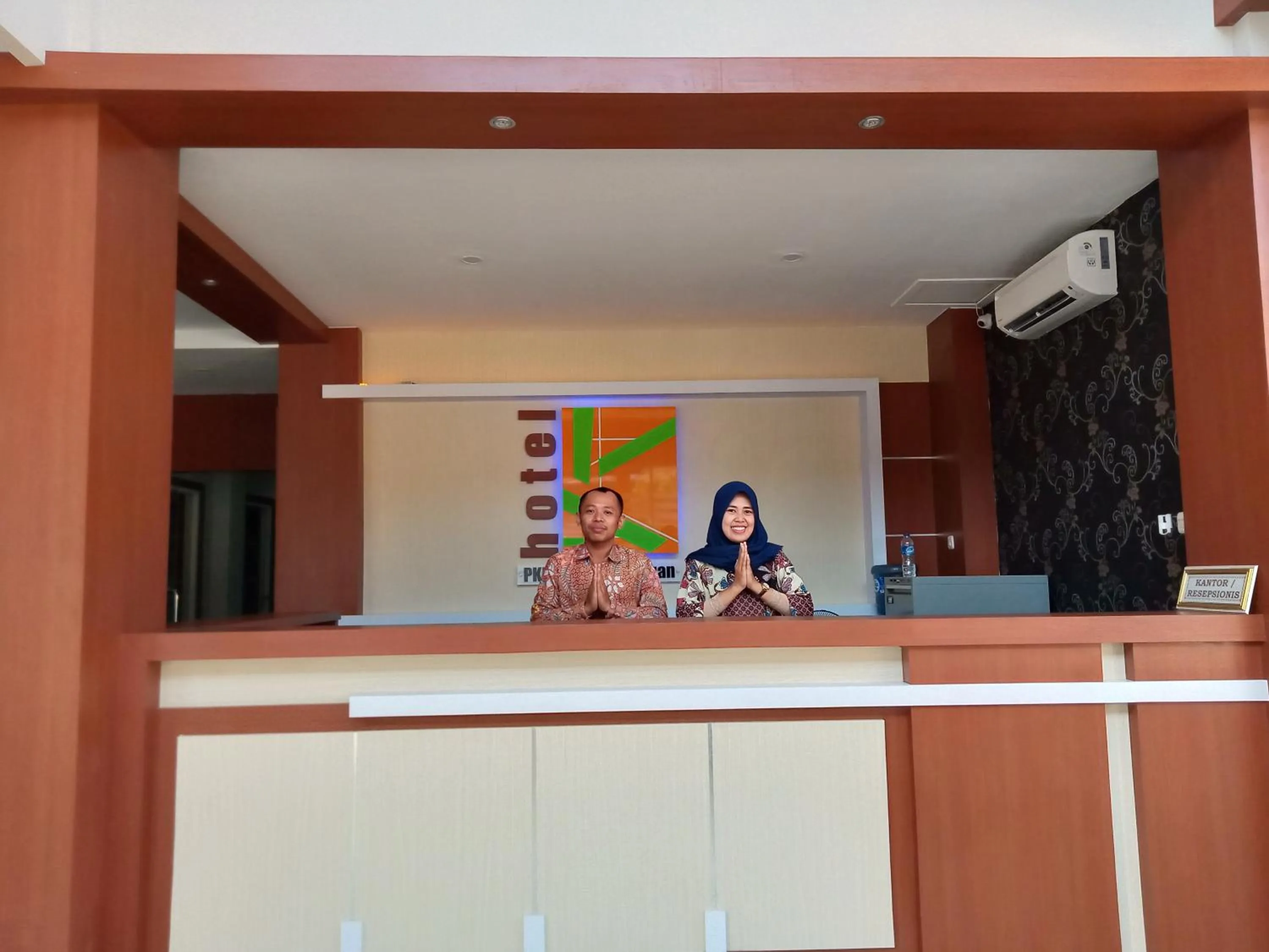 Lobby or reception in Hotel Karunia PKPRI