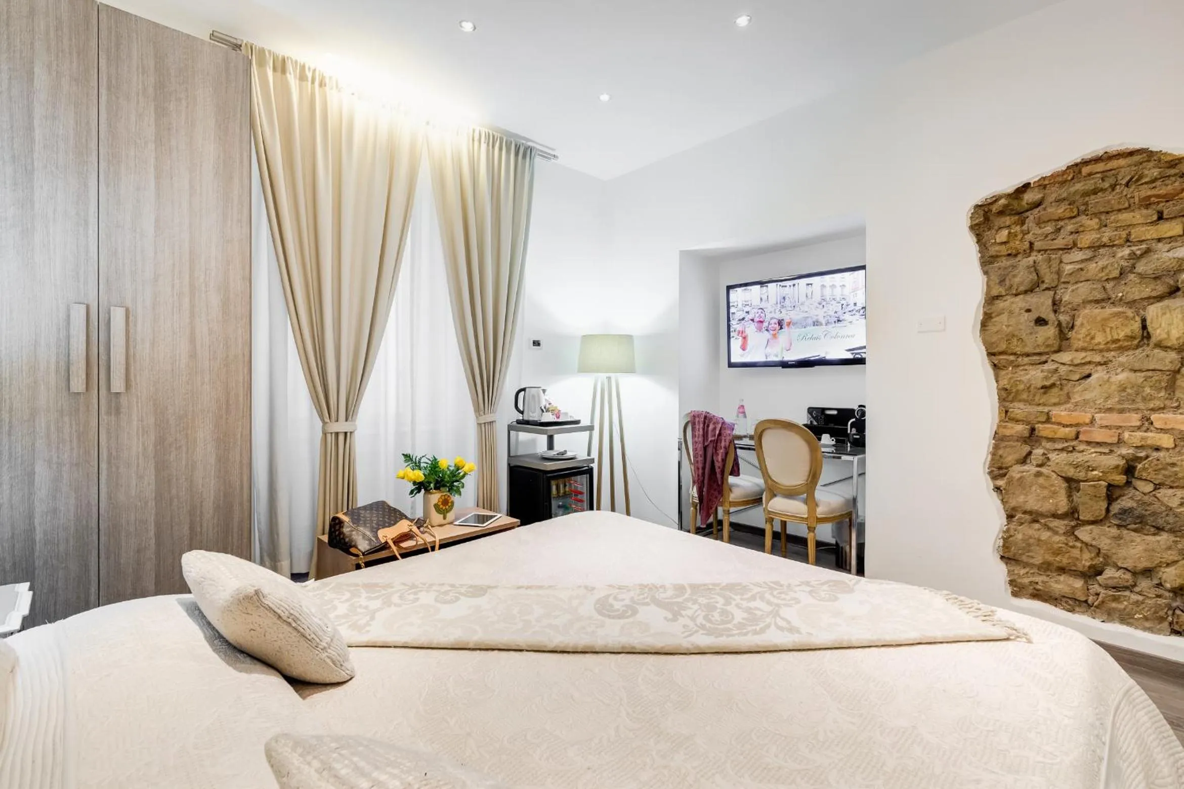 Bed in Relais Colonna