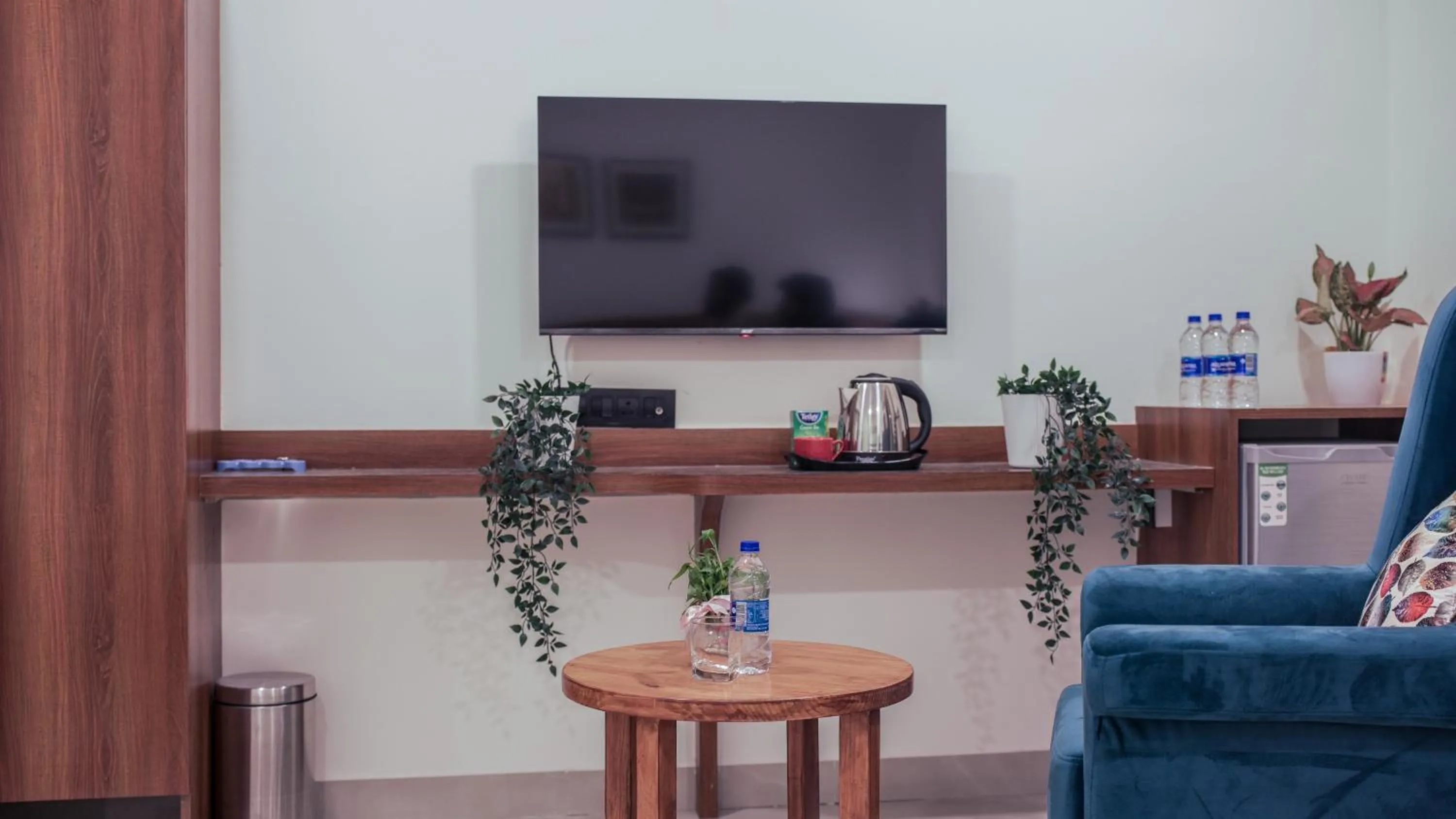 Kitchen or kitchenette in Radhe Suites