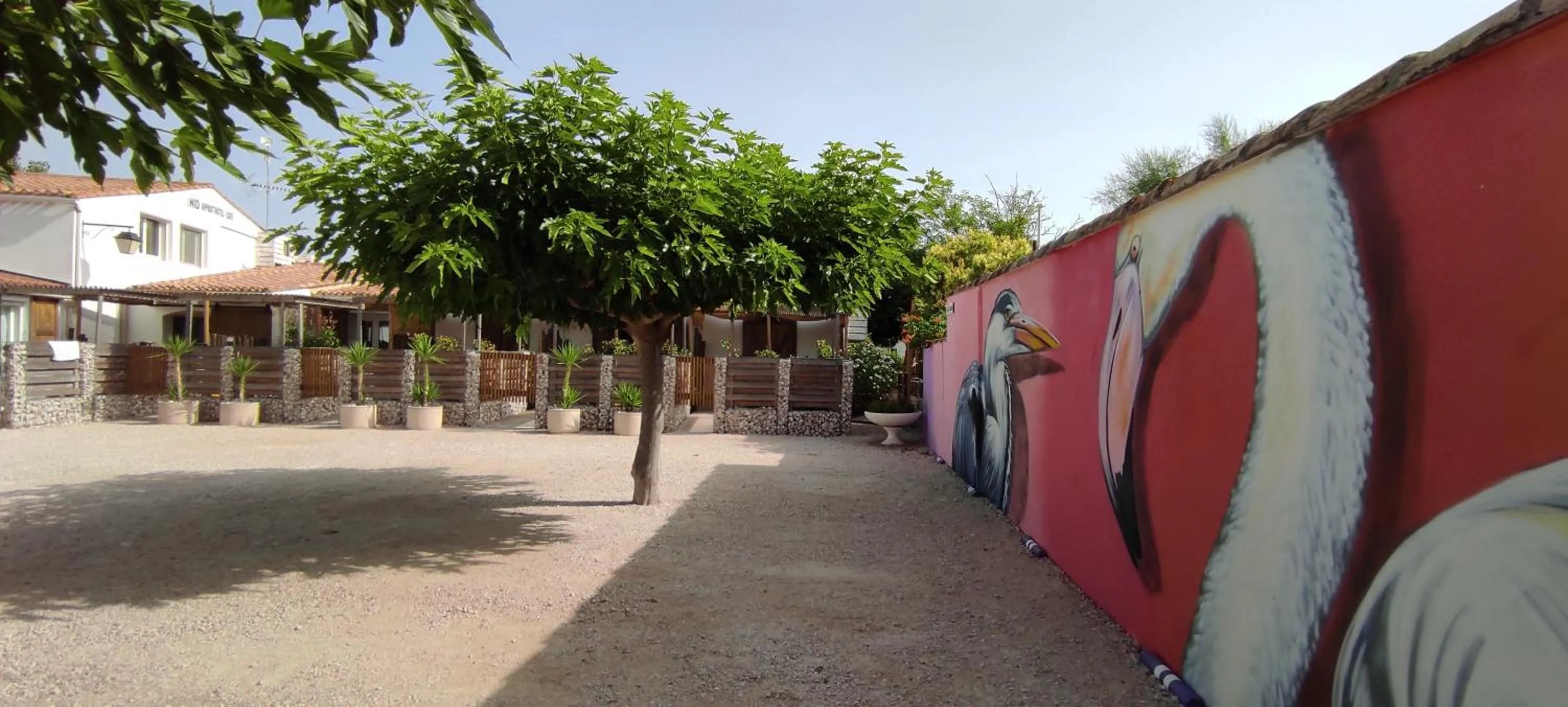 Parking in Logis Le Nid du Pont de Gau