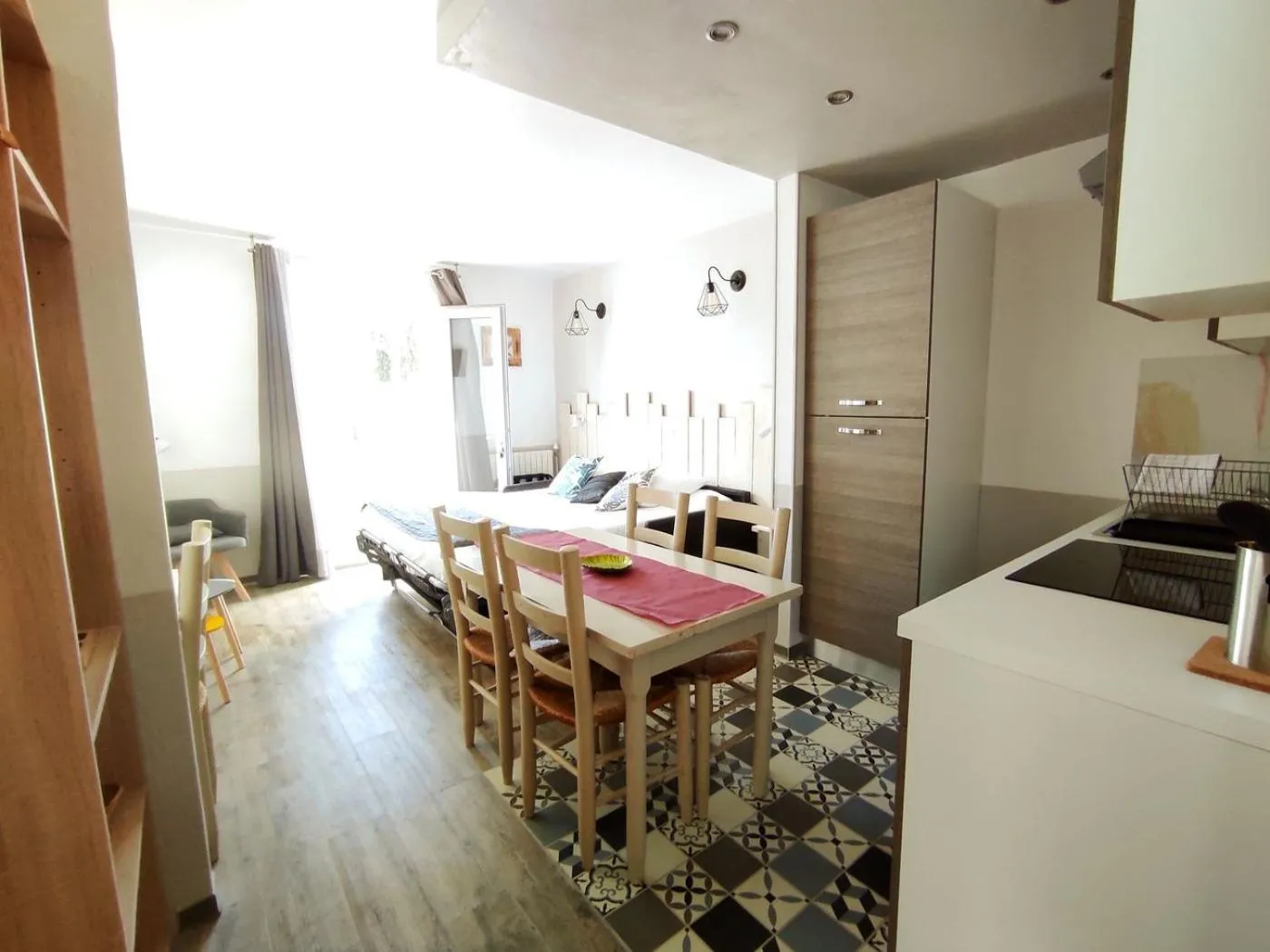 Kitchen or kitchenette in Logis Le Nid du Pont de Gau