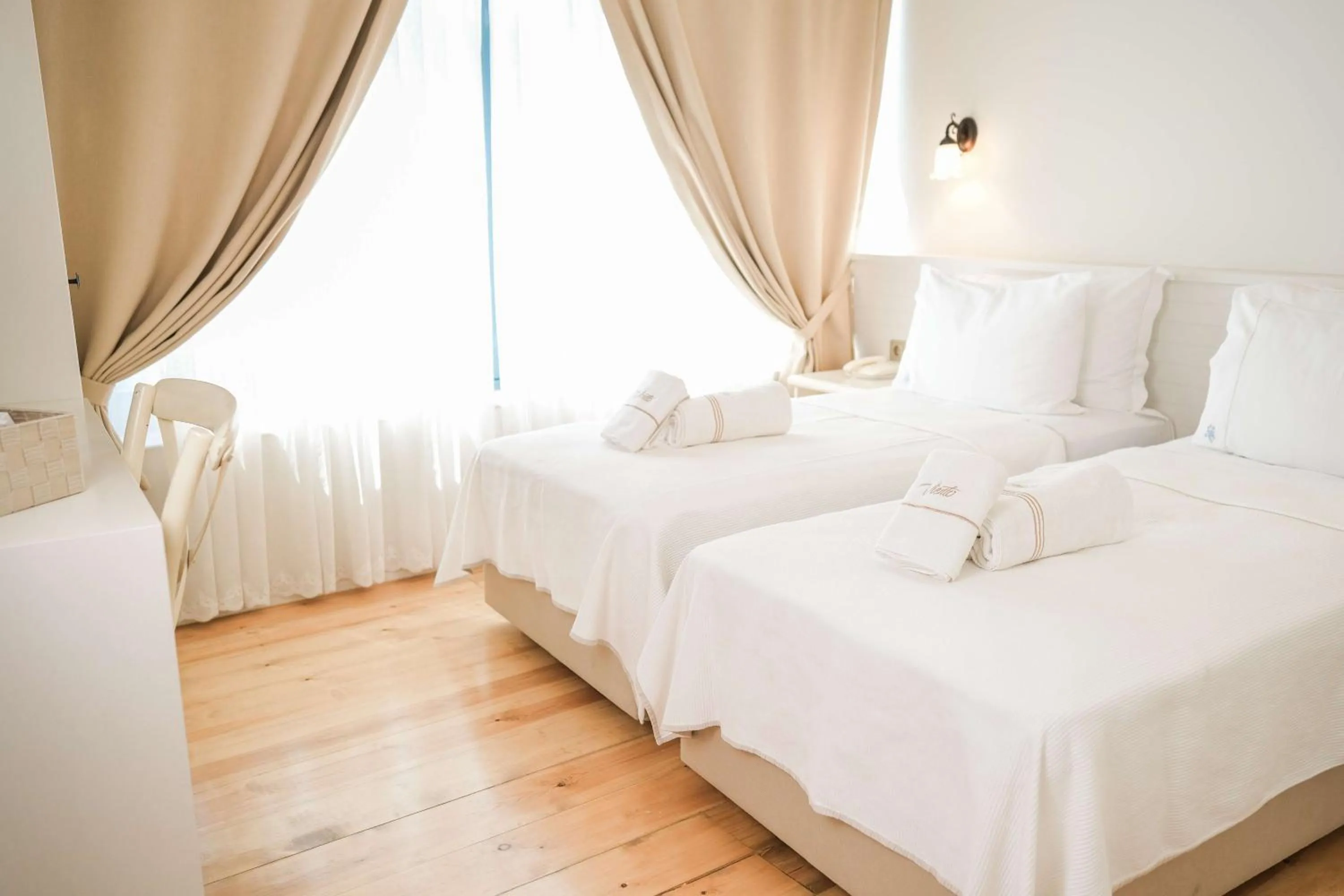 Bed in Viento Alacati Hotel