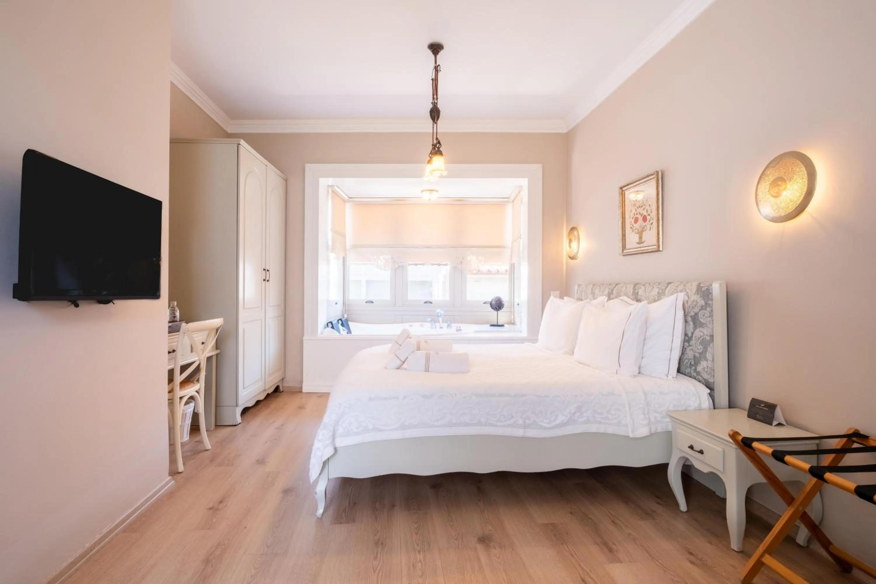 Bed in Viento Alacati Hotel