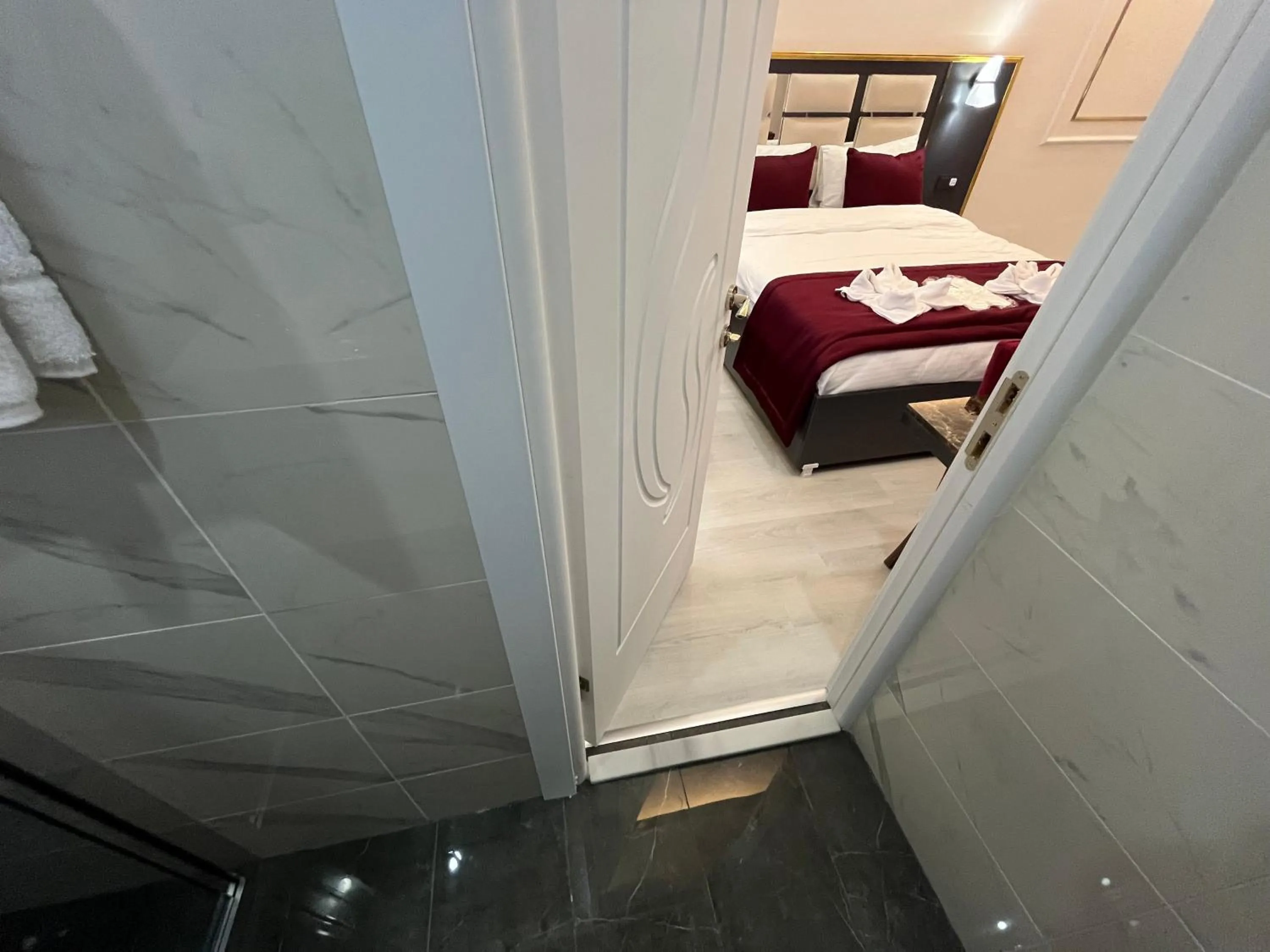 Bed in Lale Sultan Hotel