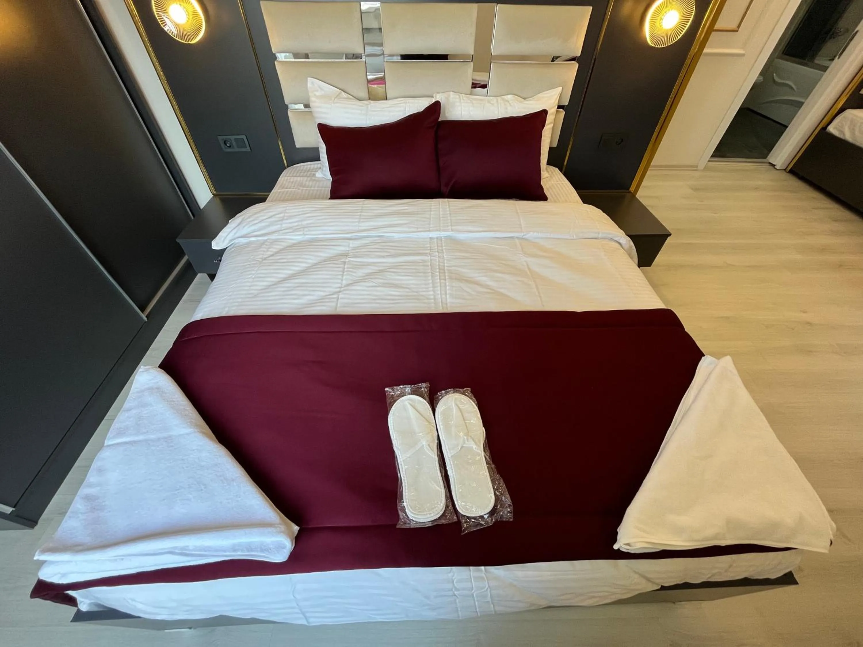 Bed in Lale Sultan Hotel