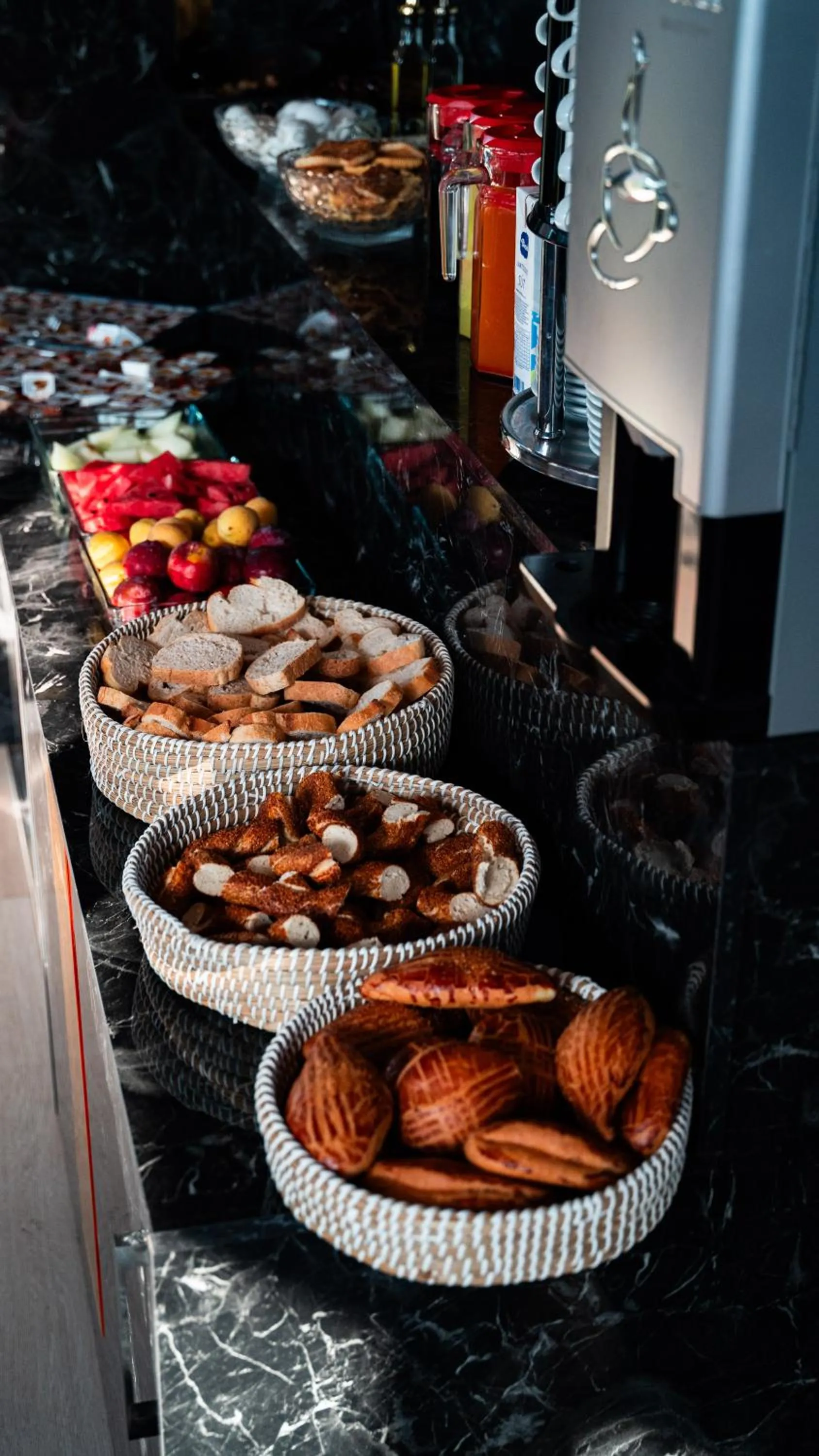 Food and drinks in Lale Sultan Hotel