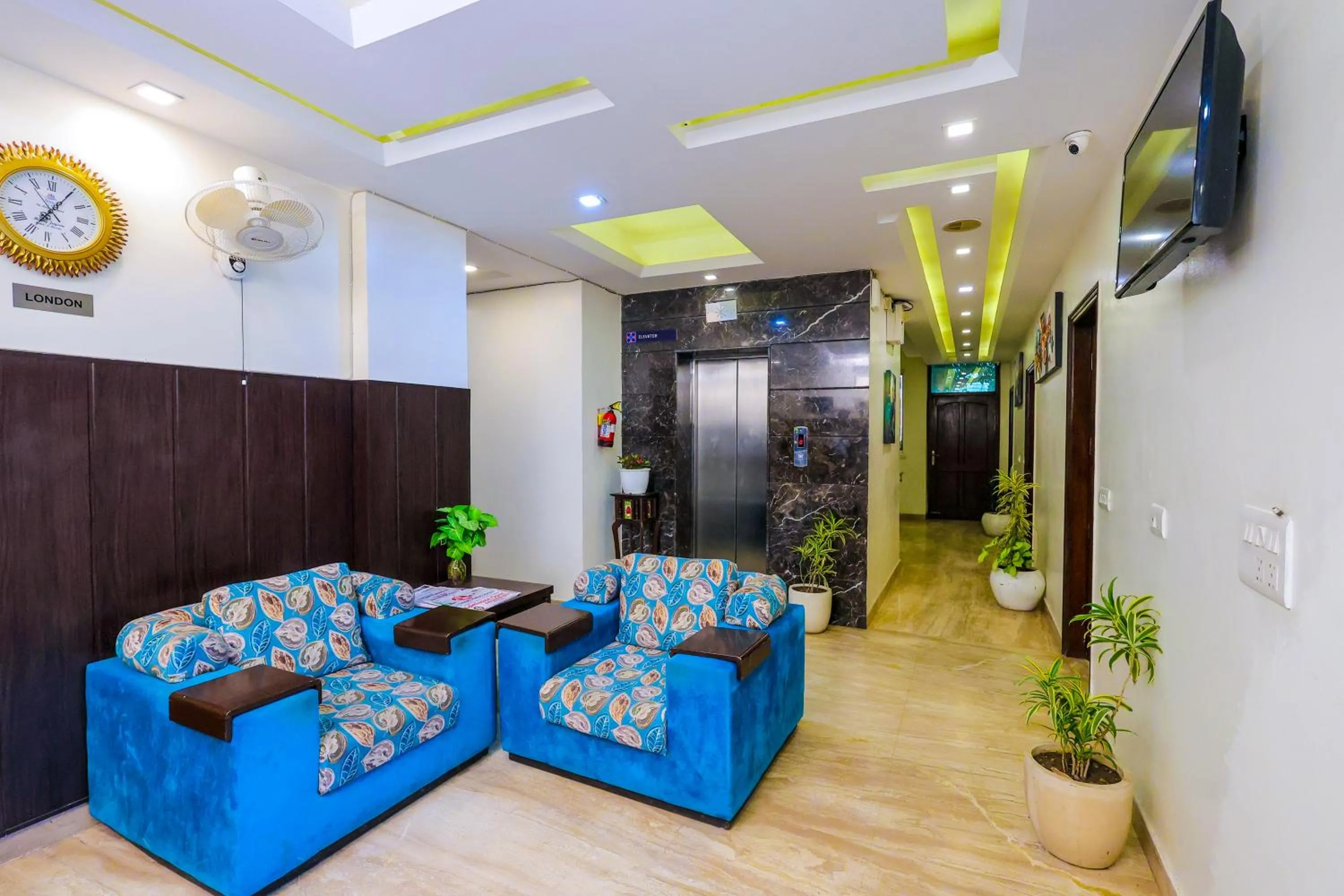 Lobby or reception in Nikko Blue - Boutique Hotel