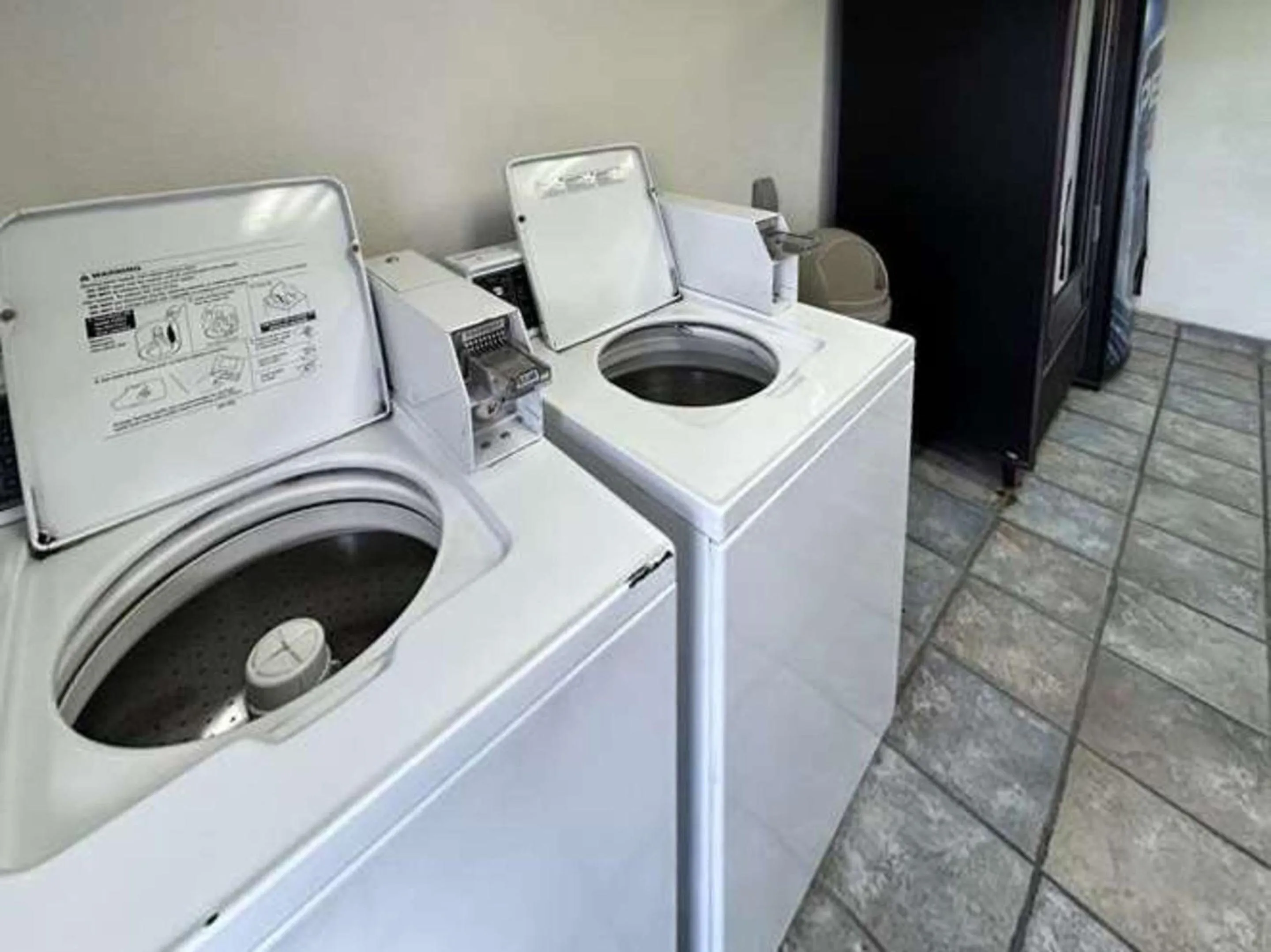 washing machine in Studio 6 Suites - Riverside, CA South