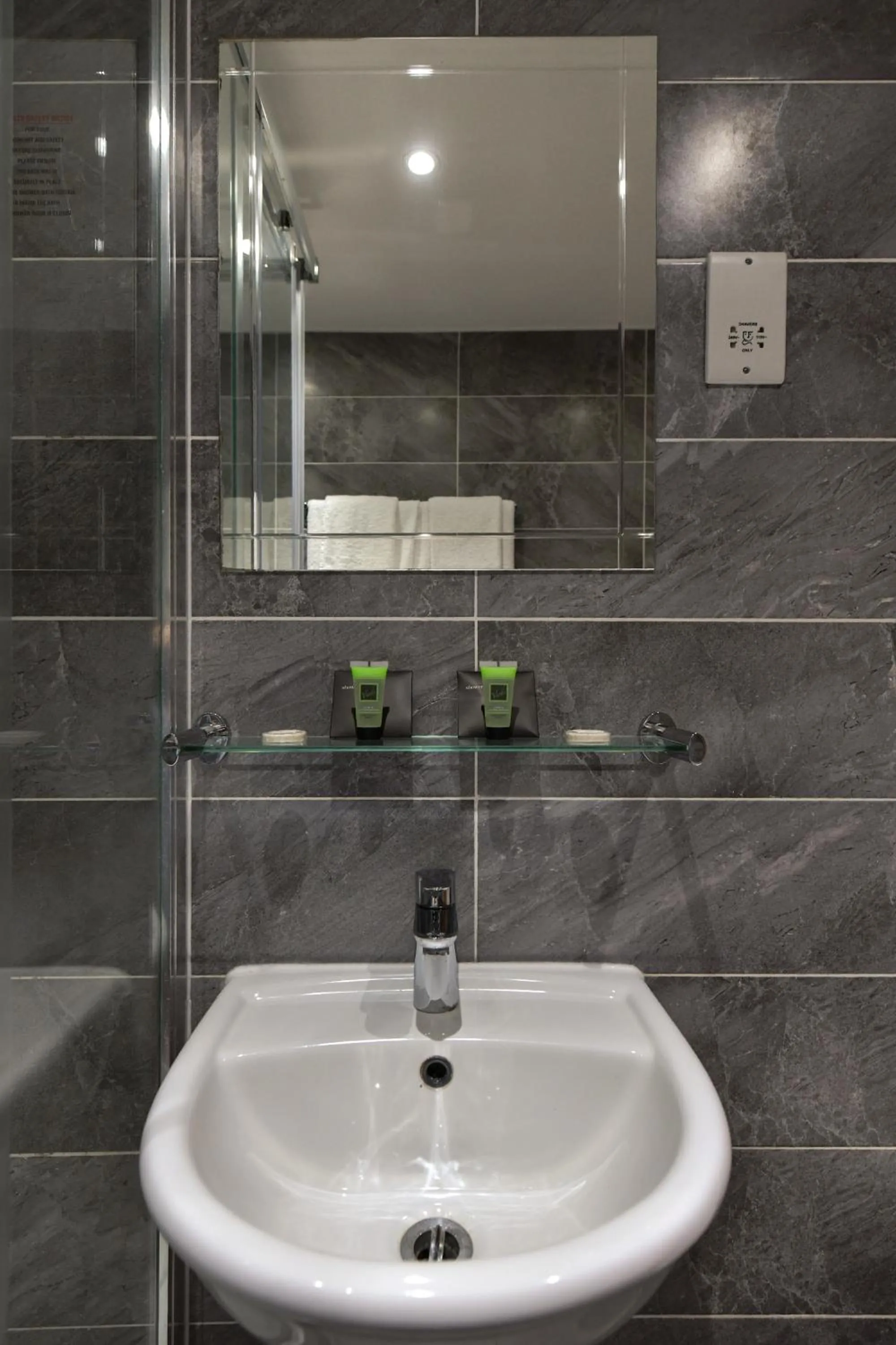 Bathroom in Queens Park Premier London Hyde Park