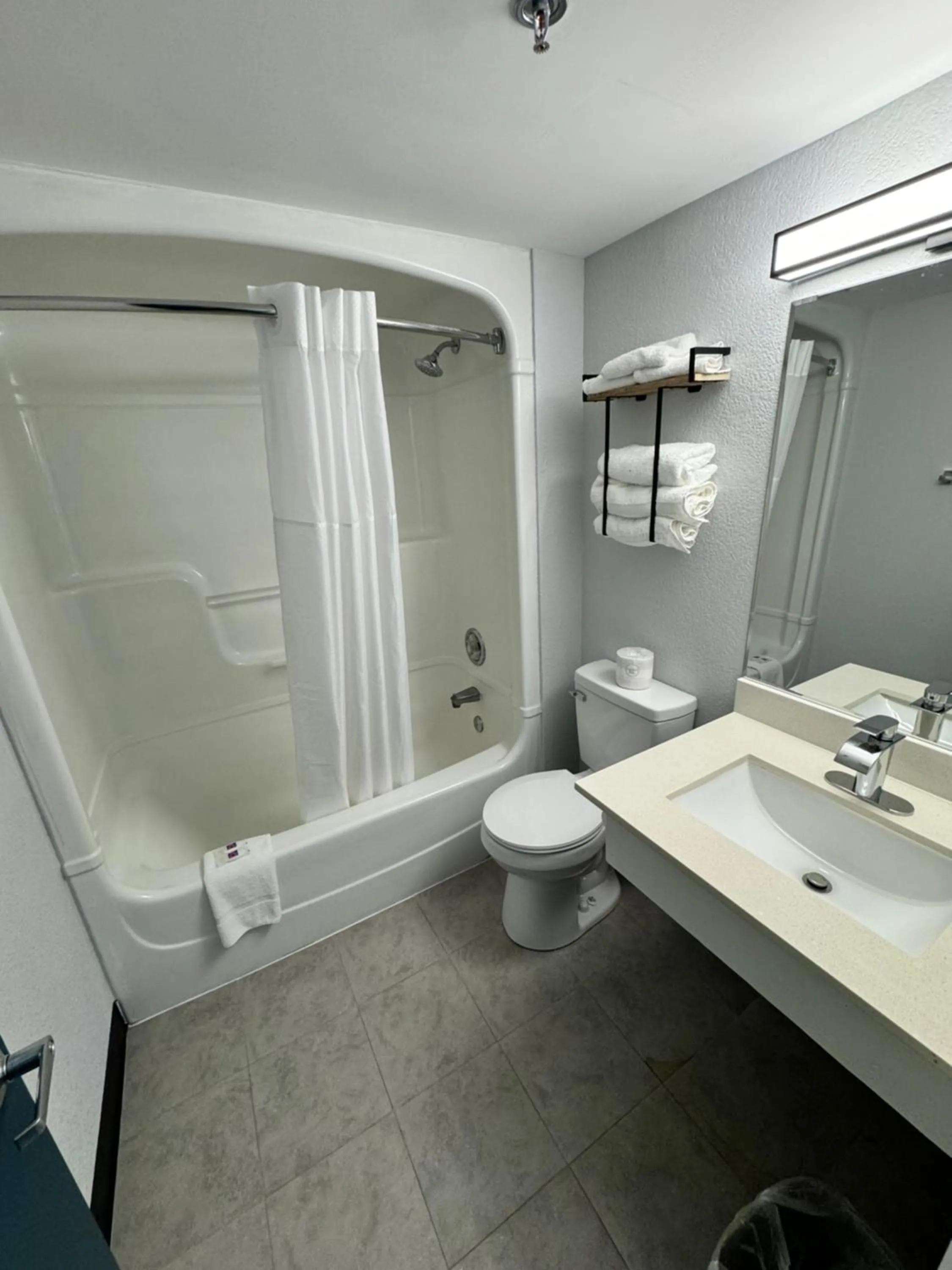 Bathroom in Studio 6 Suites East Syracuse Airport