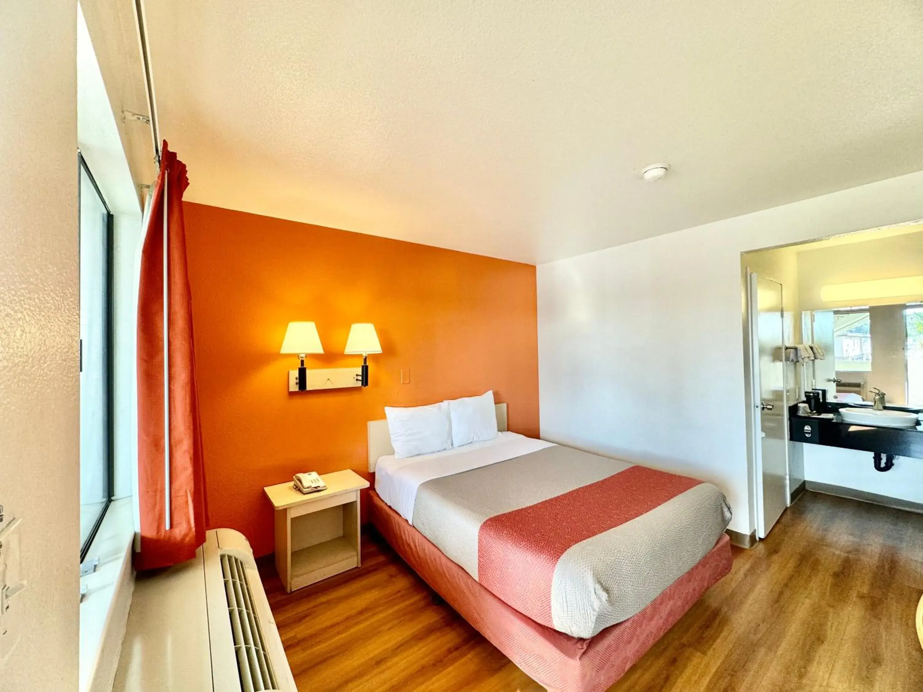 Queen Room - single occupancy - Disability Access in Studio 6 Bellflower CA Los Angeles Queen Room - single occupancy - Disability Access in Studio 6 Bellflower CA Los Angeles