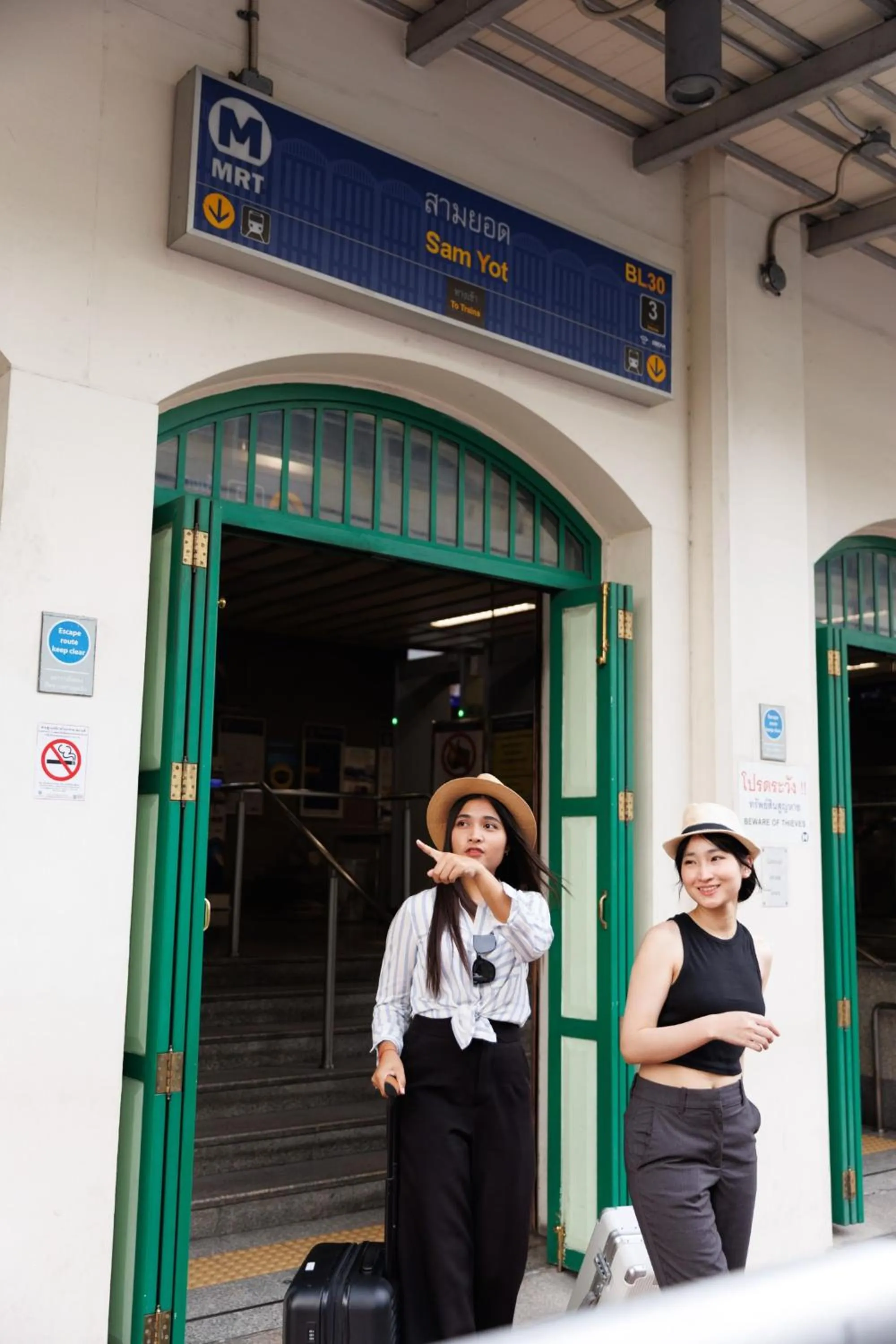 Business facilities in CORRIDOR 2407